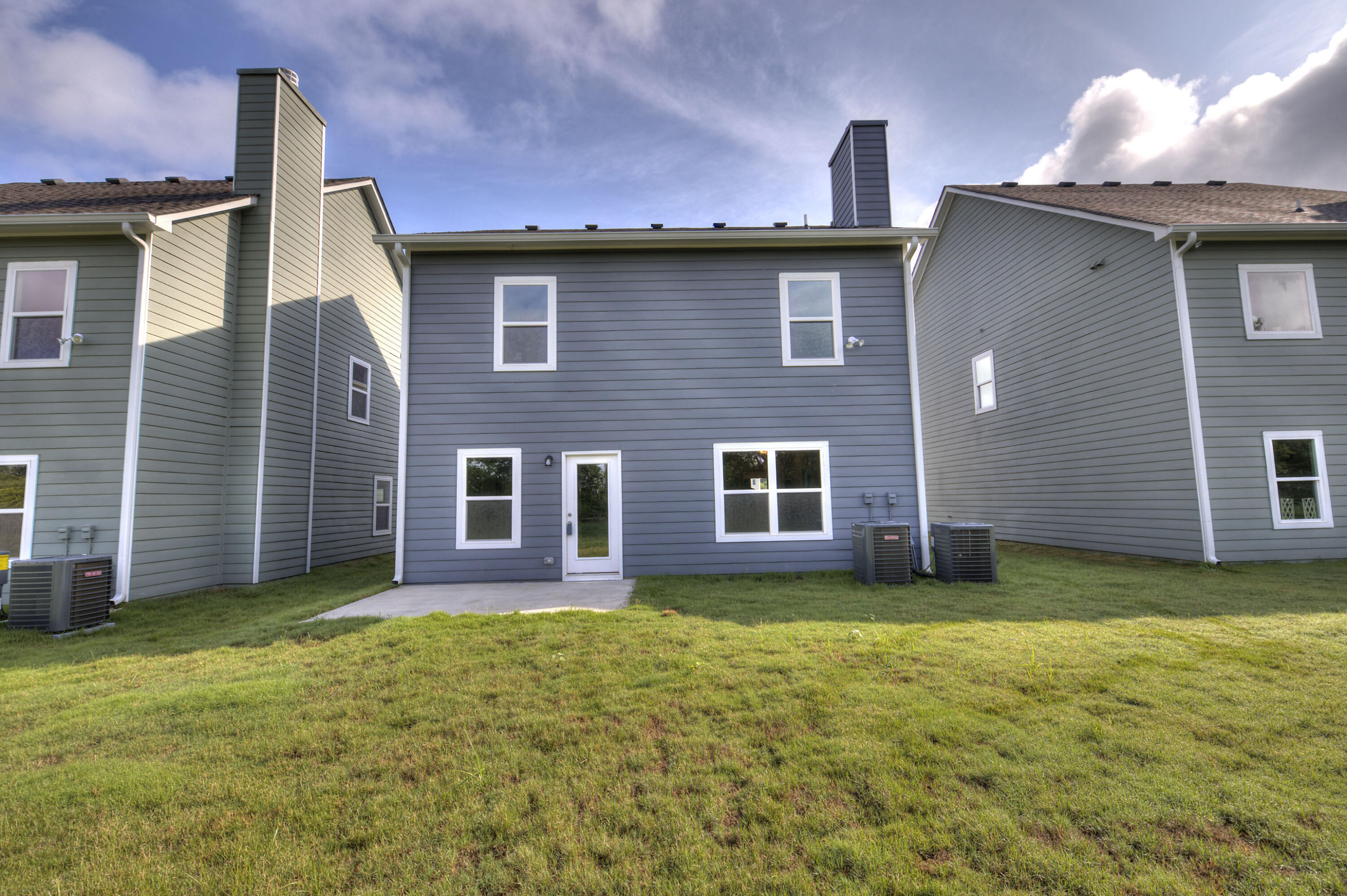 6335 Dharma Loop, 15