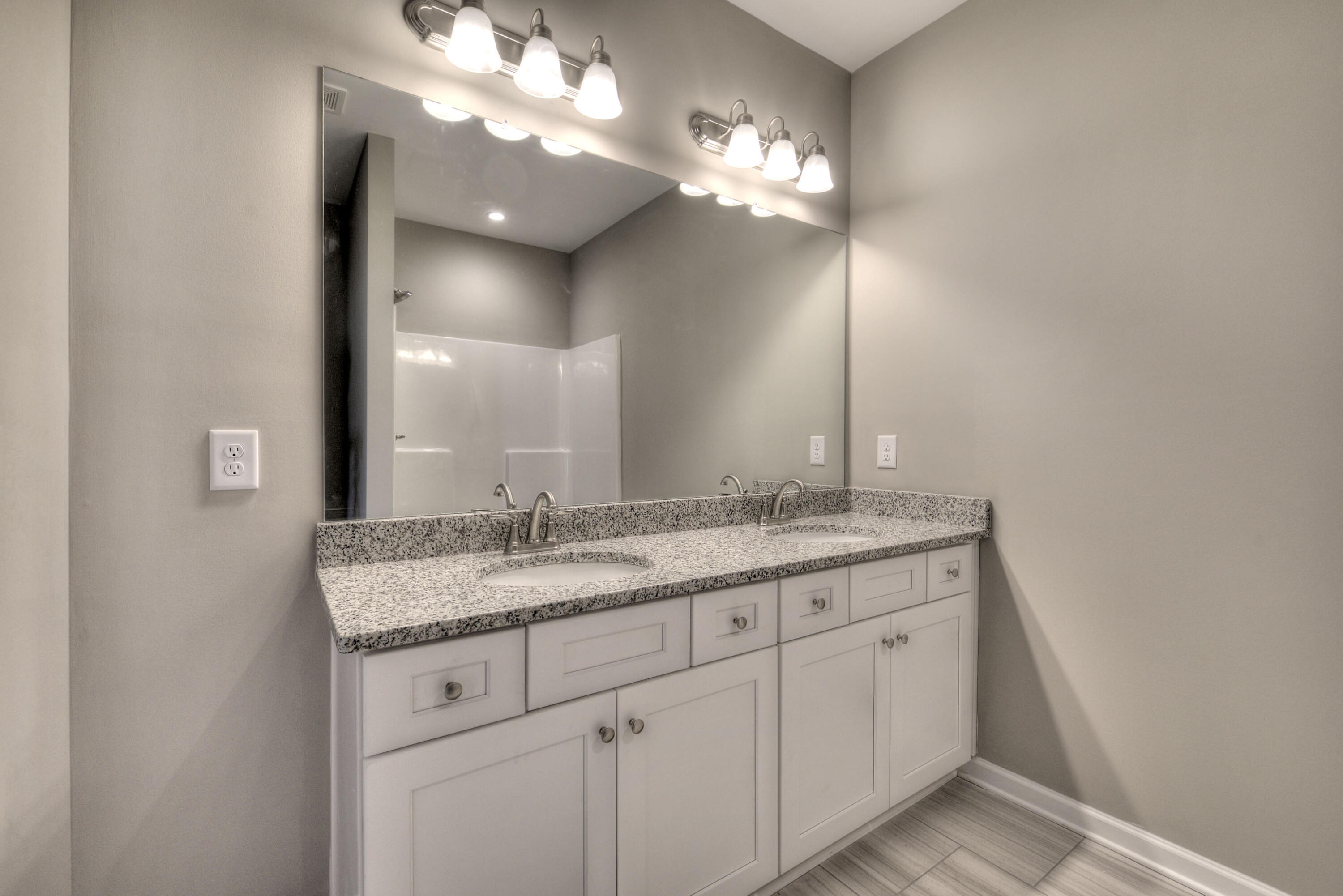 6335 Dharma Loop, 15