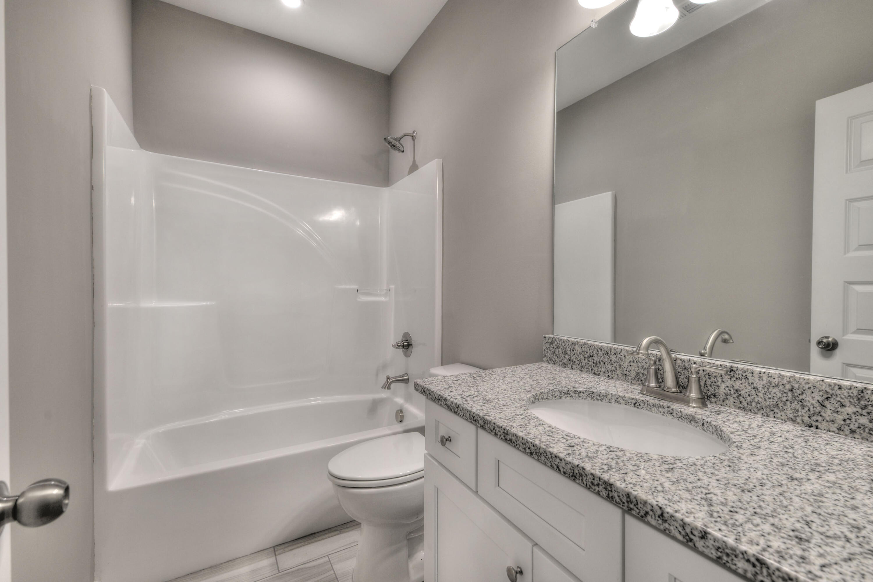 6335 Dharma Loop, 15