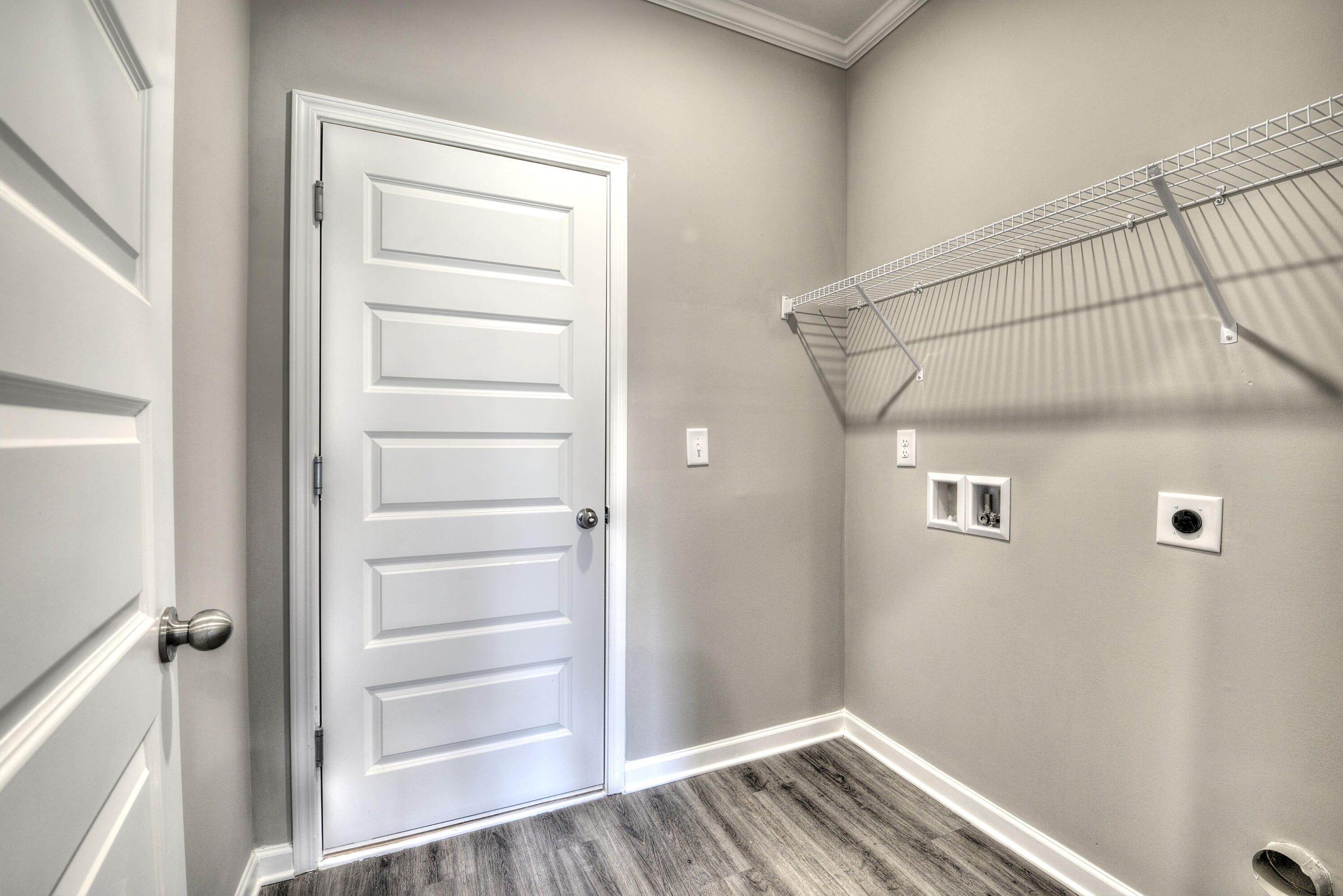 6335 Dharma Loop, 15