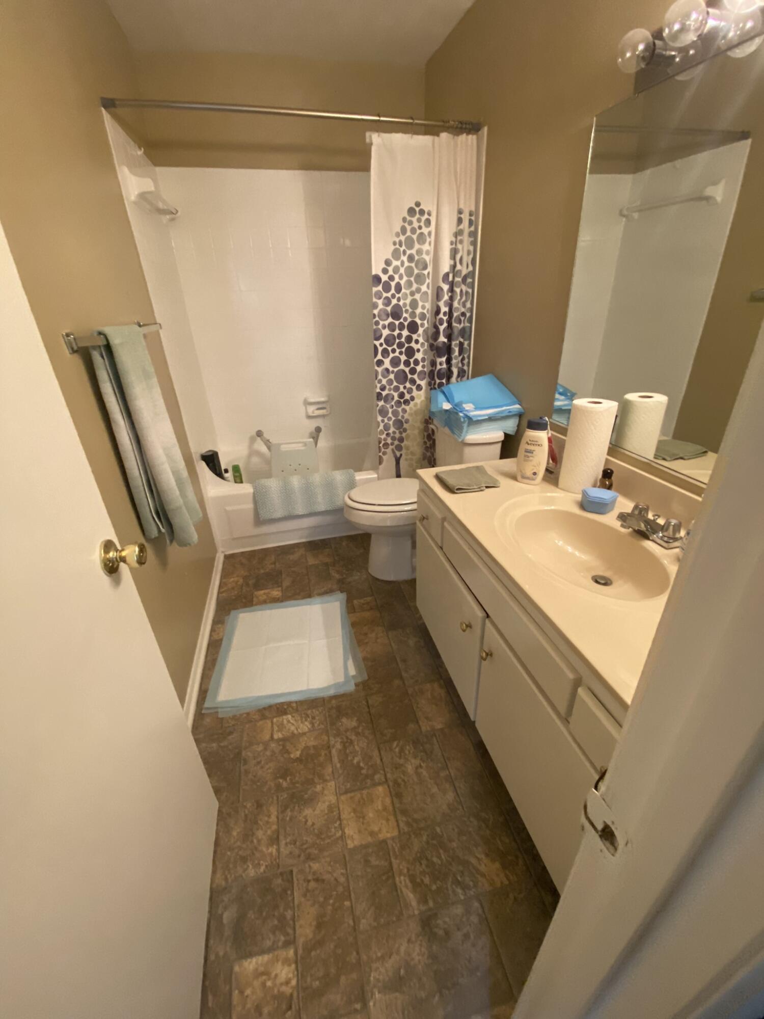 900 Mountain Creek Road, # 198