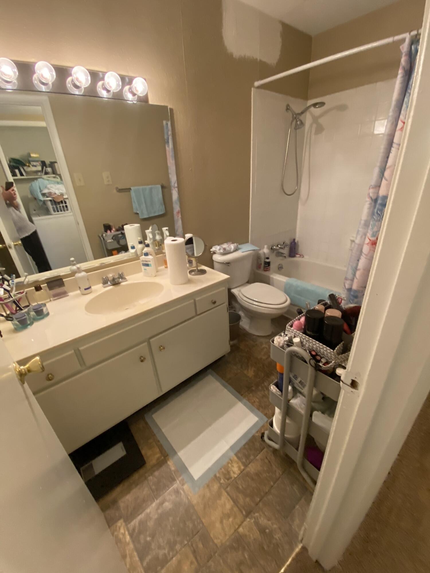 900 Mountain Creek Road, # 198