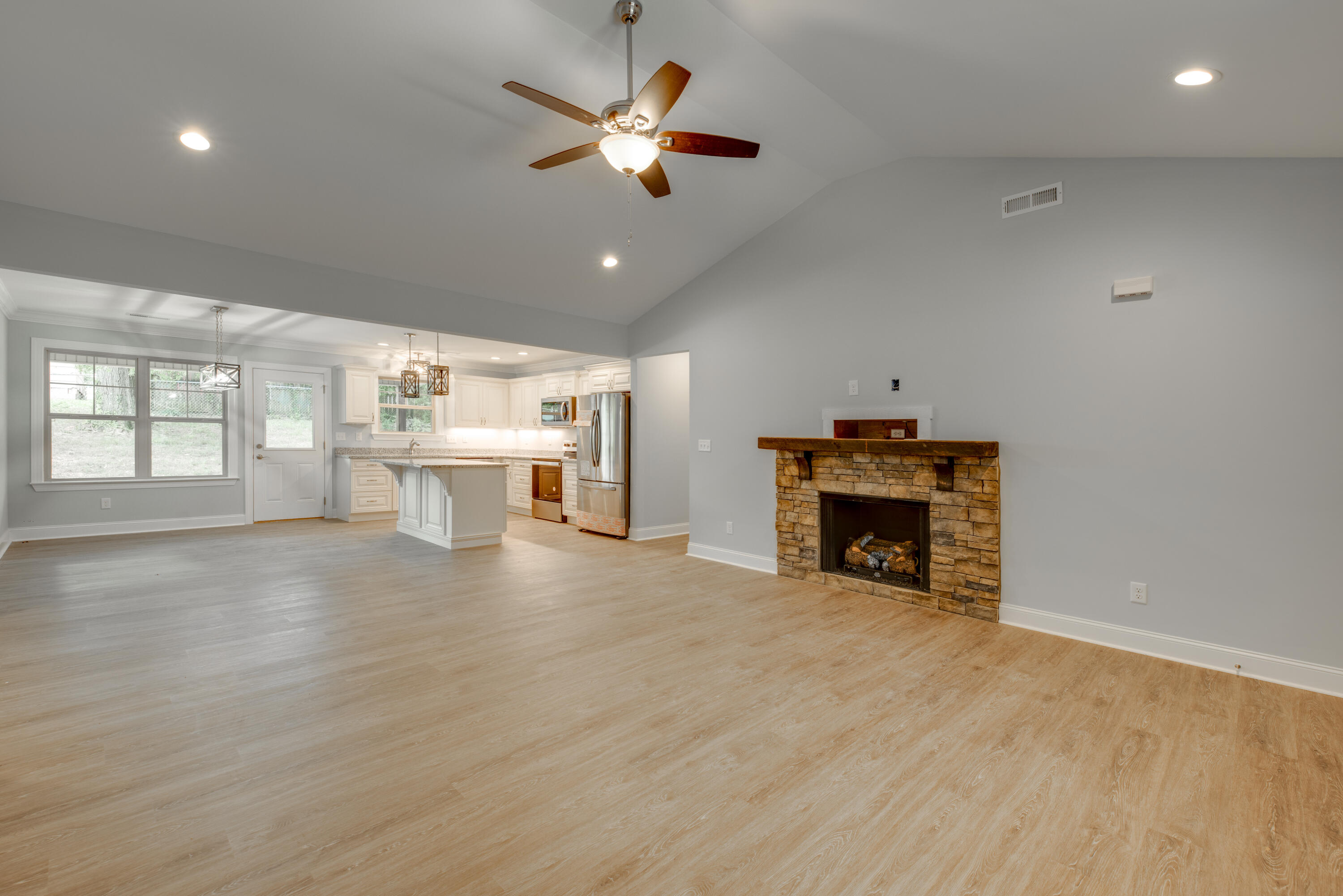 414 Forrest Road