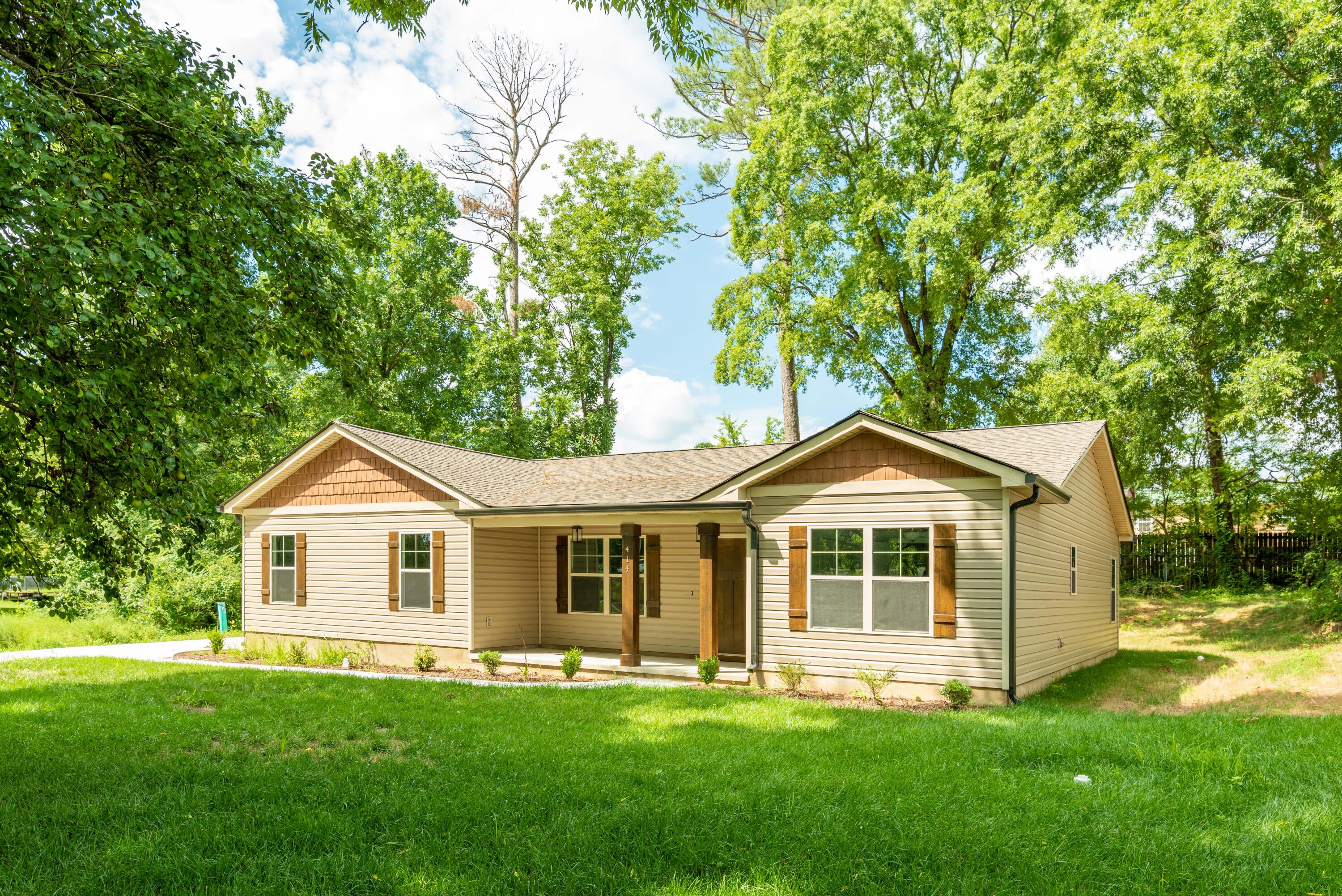 414 Forrest Road