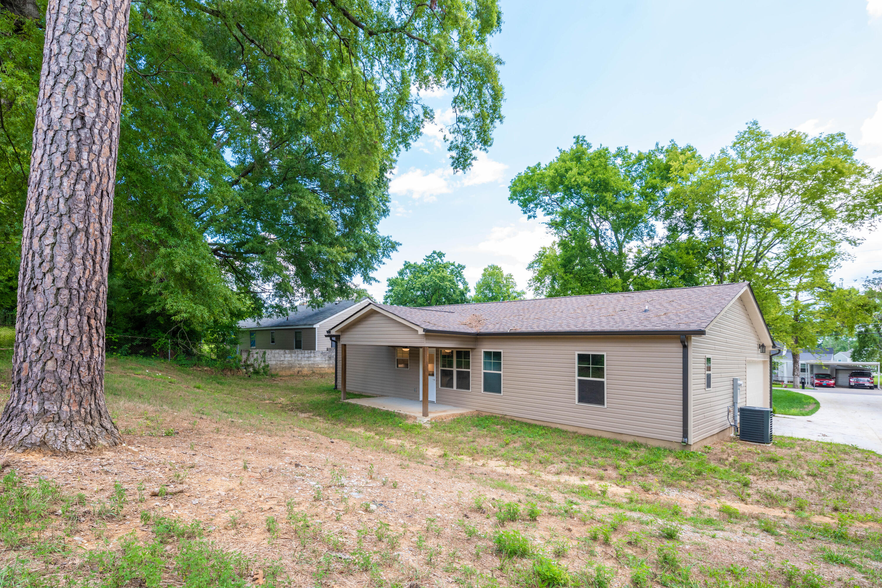 414 Forrest Road