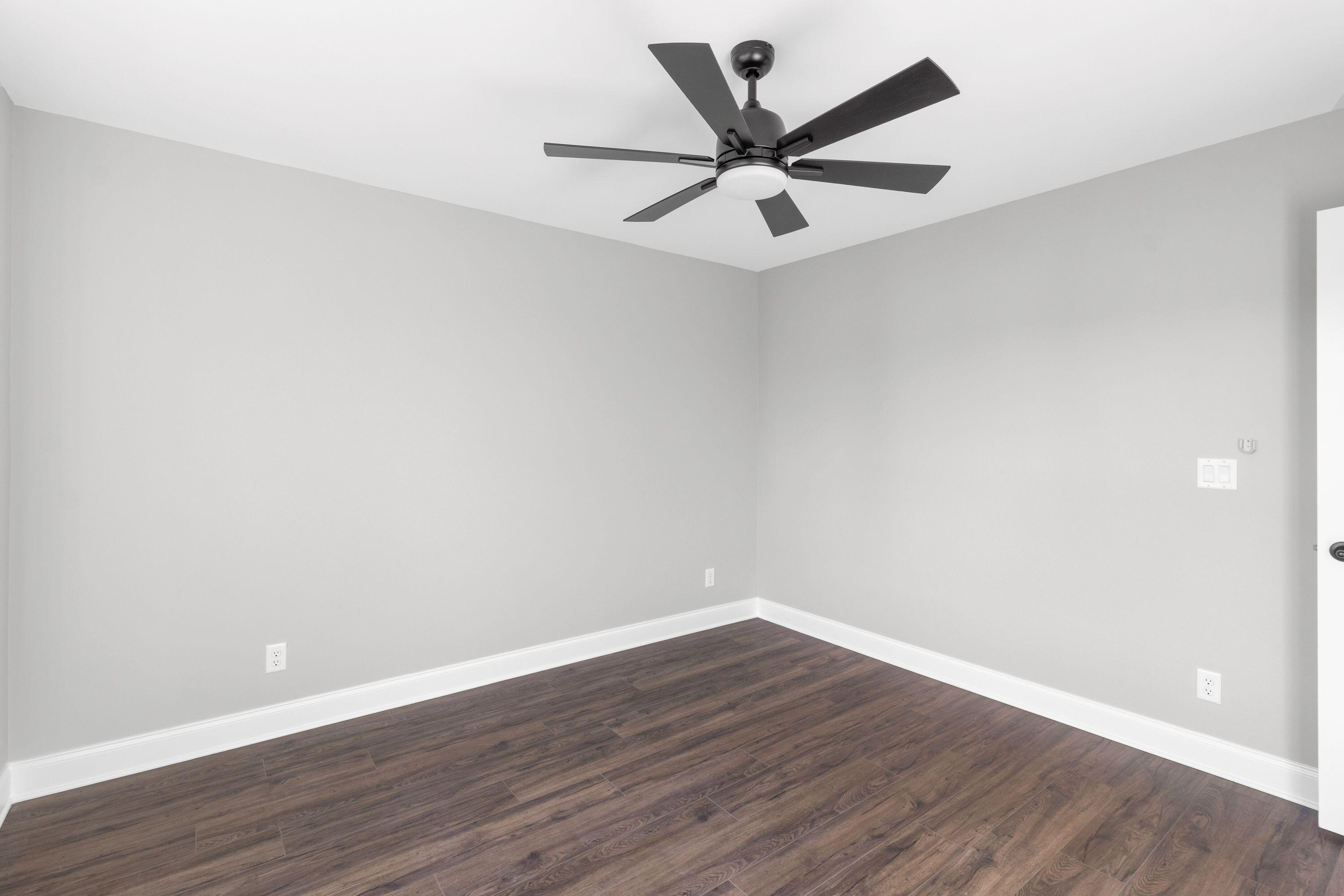7427 Crowes Nest Drive, 1