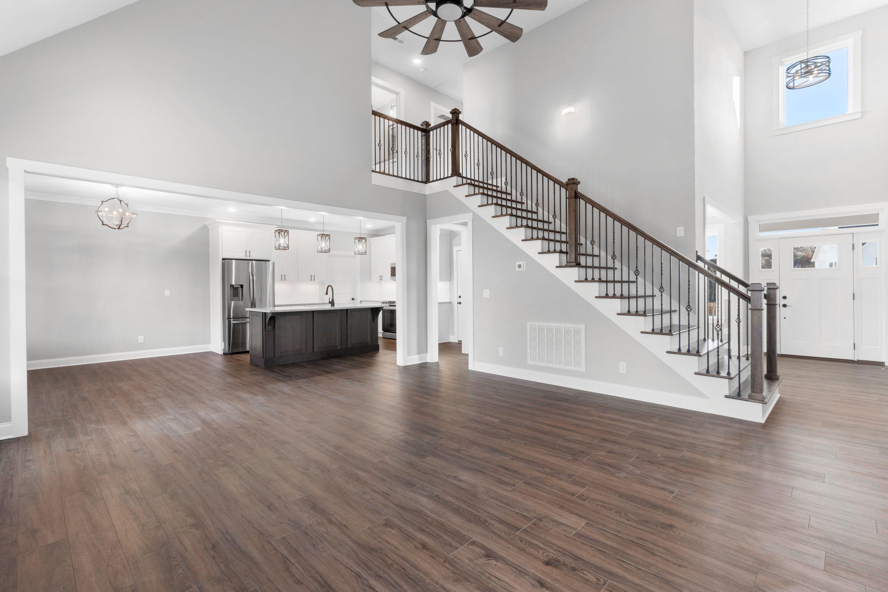 7427 Crowes Nest Drive, 1