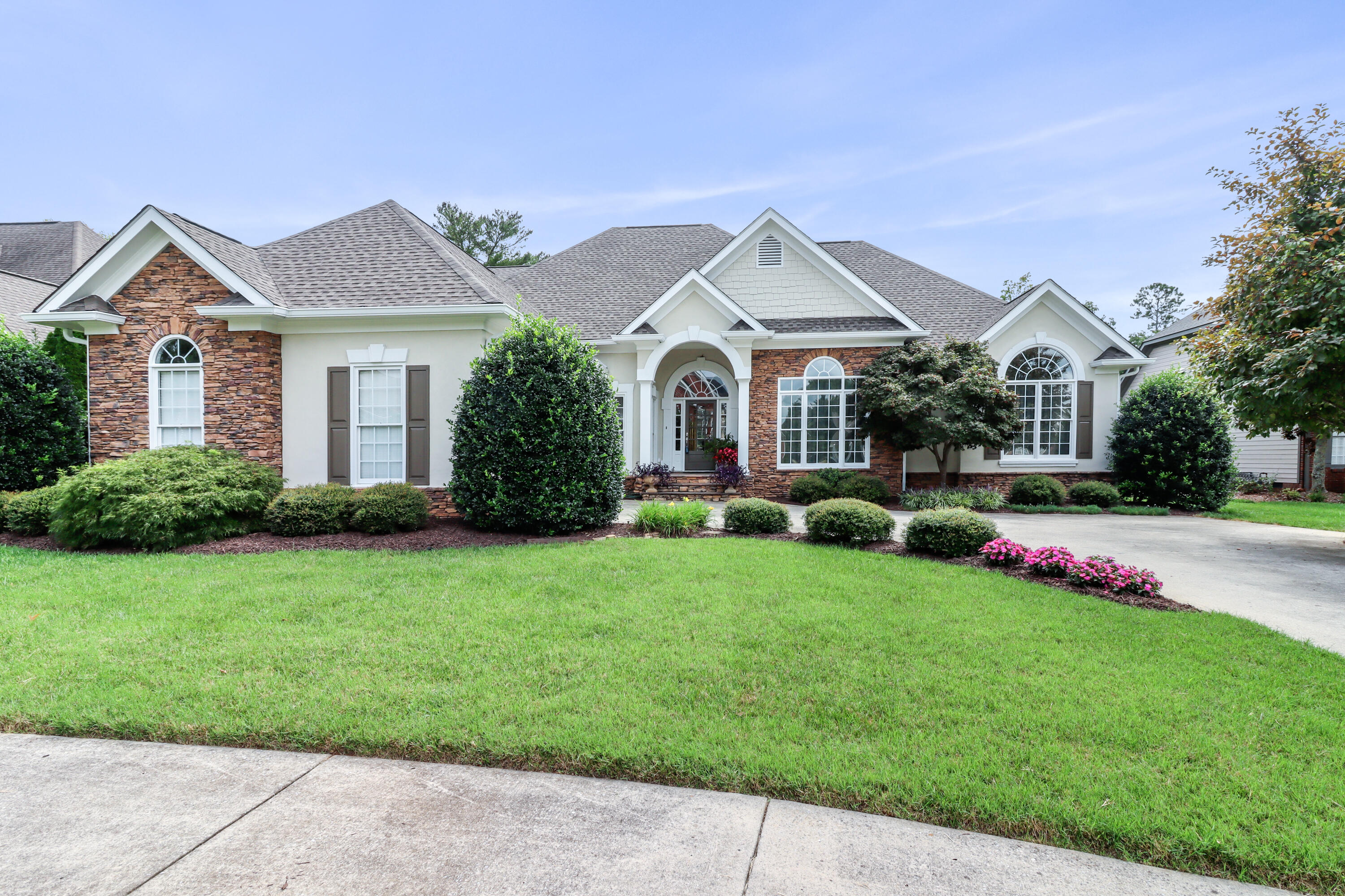 1091 Norfolk Green Circle