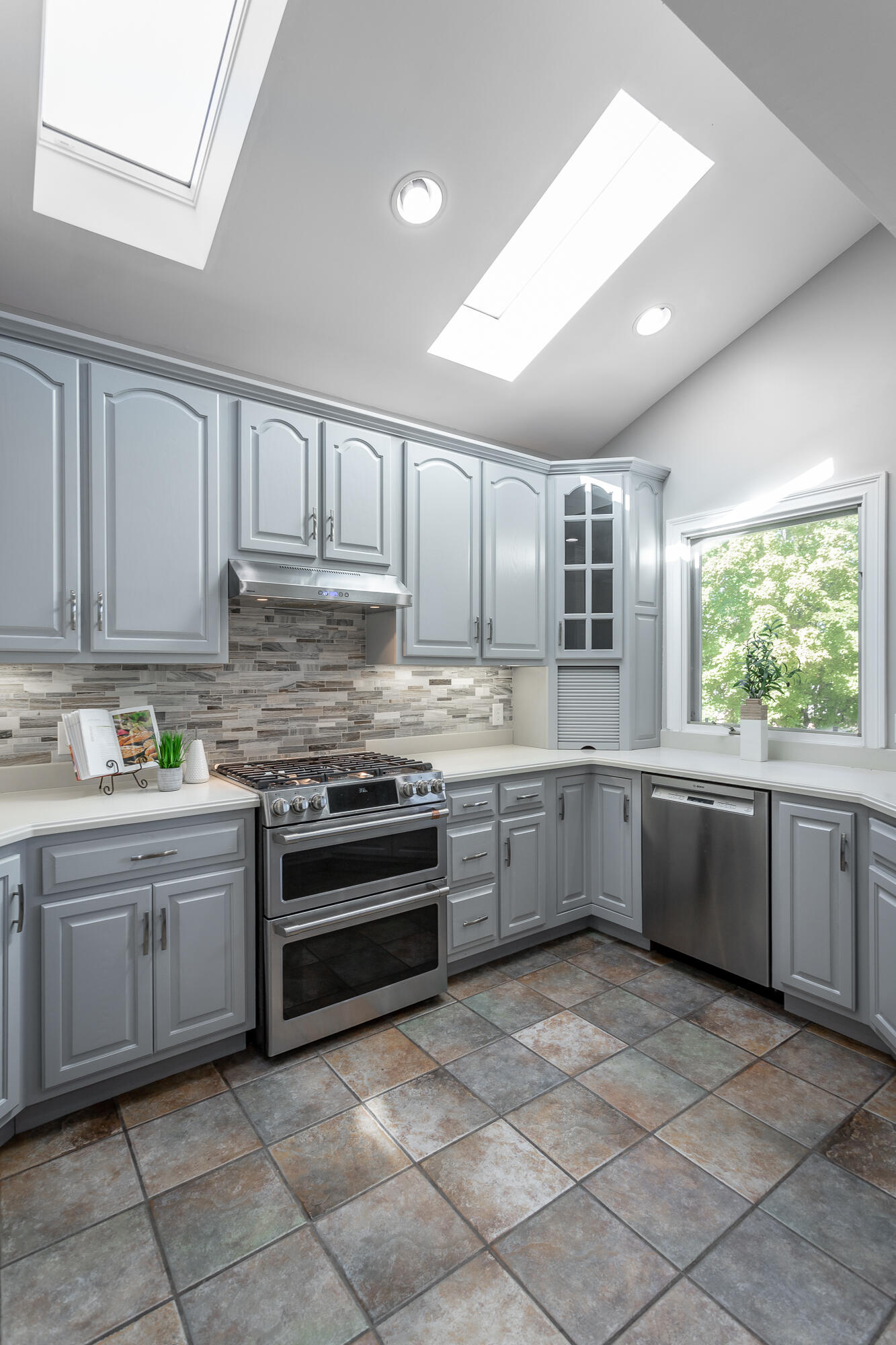 321 Willow Glen Road