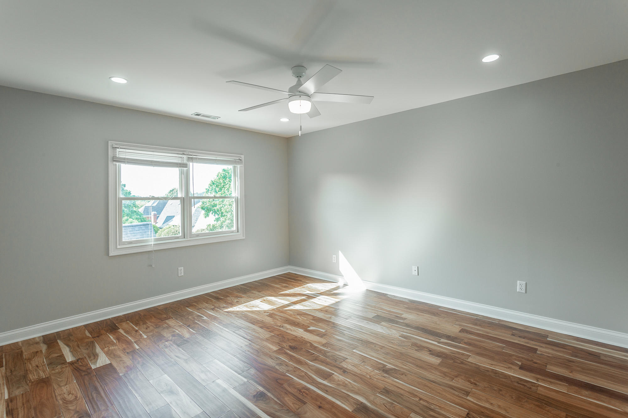 321 Willow Glen Road