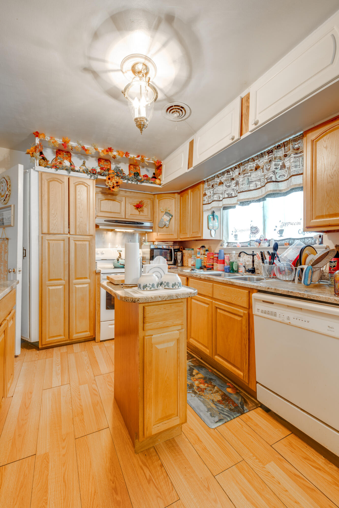 3851 Mark Twain Circle