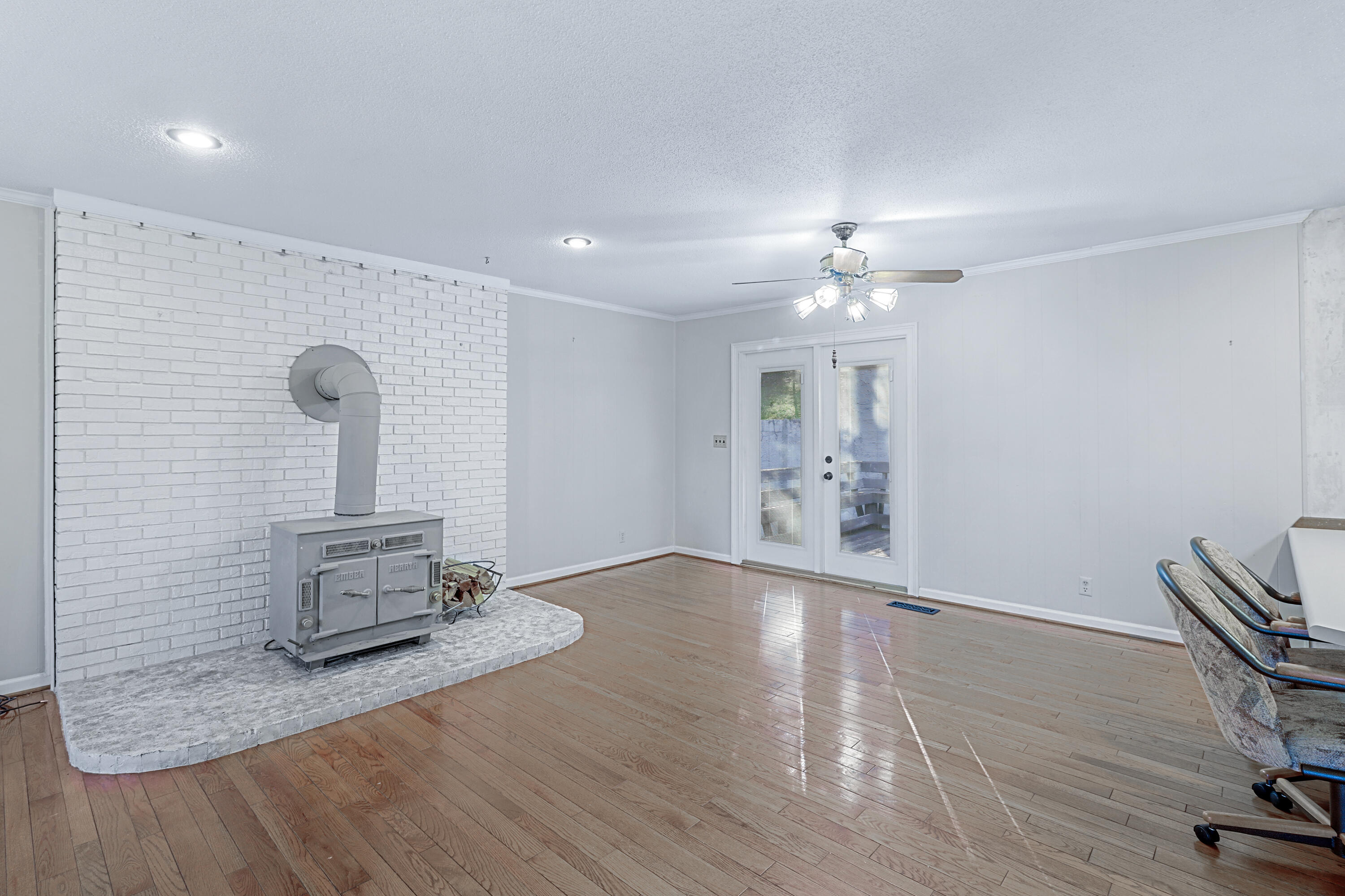 10816 E Brainerd Road