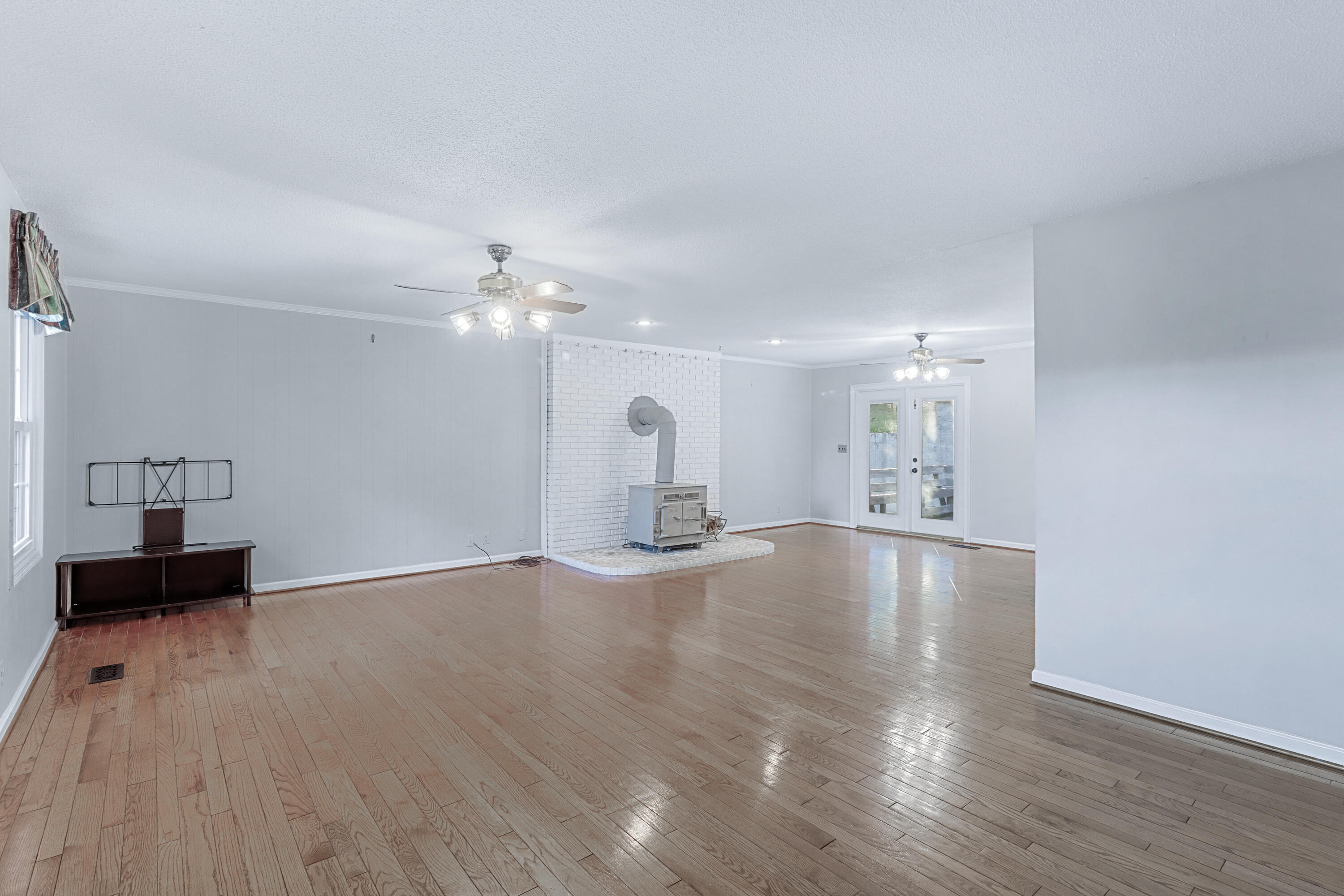 10816 E Brainerd Road