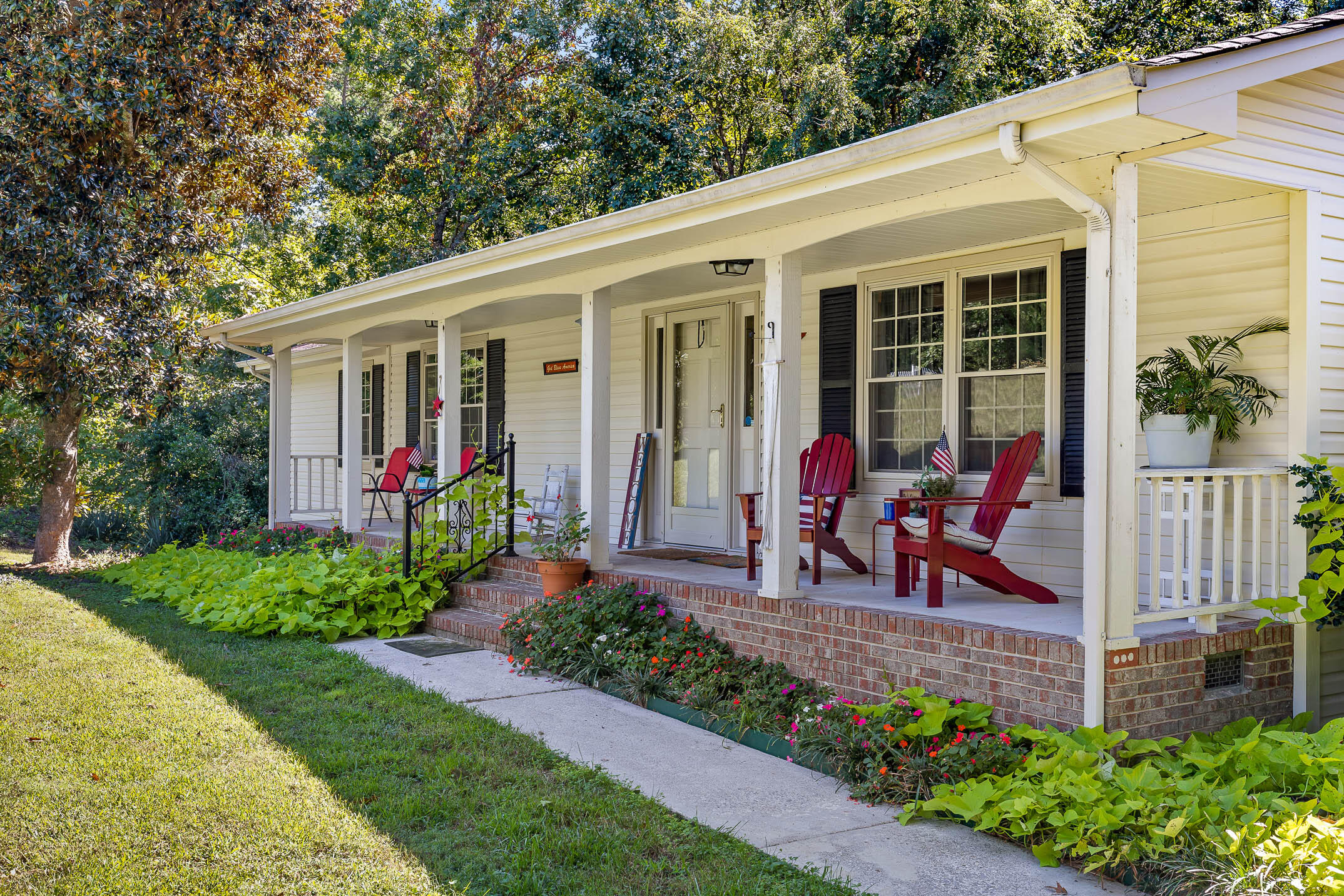 184 Country Lane Lane