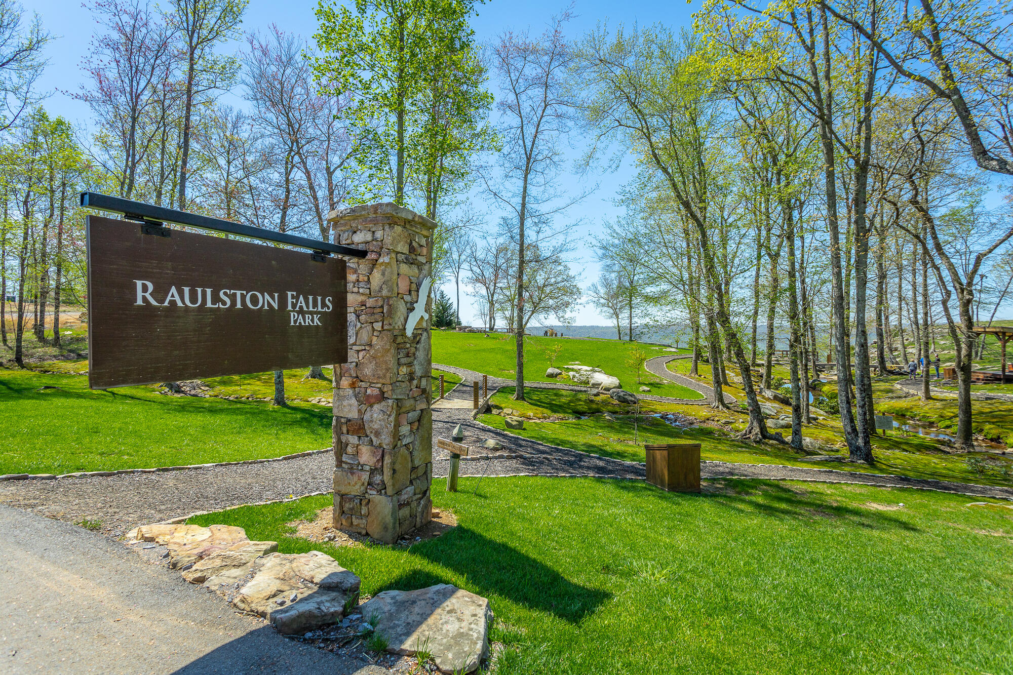 2740 River Bluffs Drive