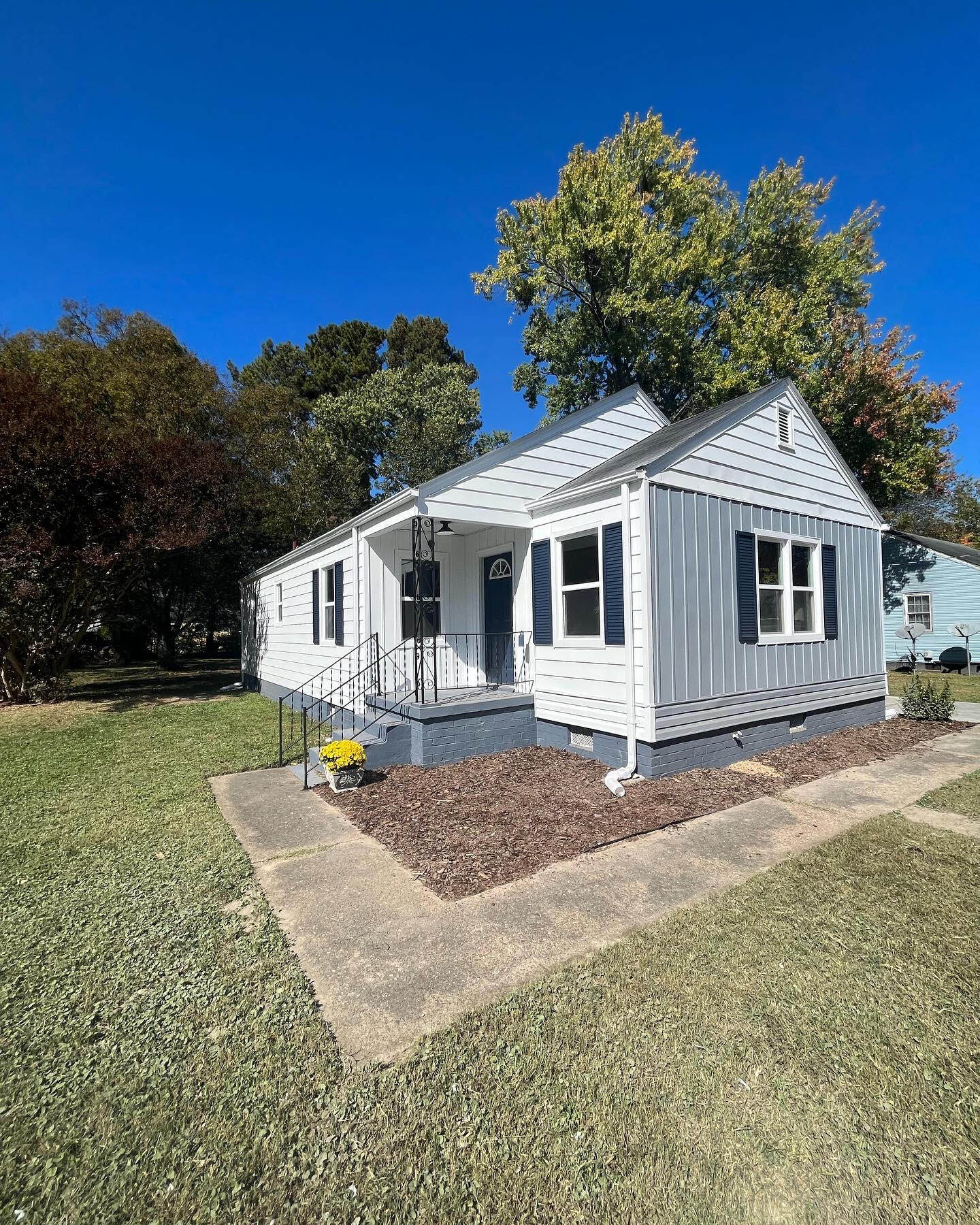 211 Laws Avenue