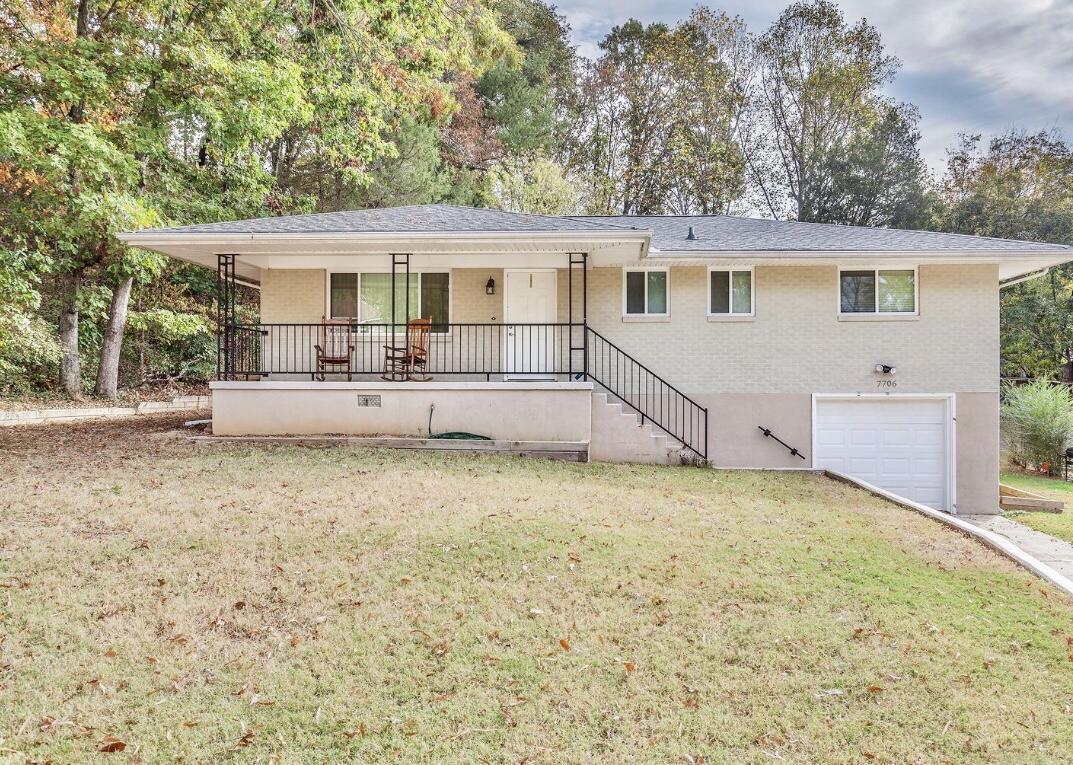7706 Vista Hills Drive