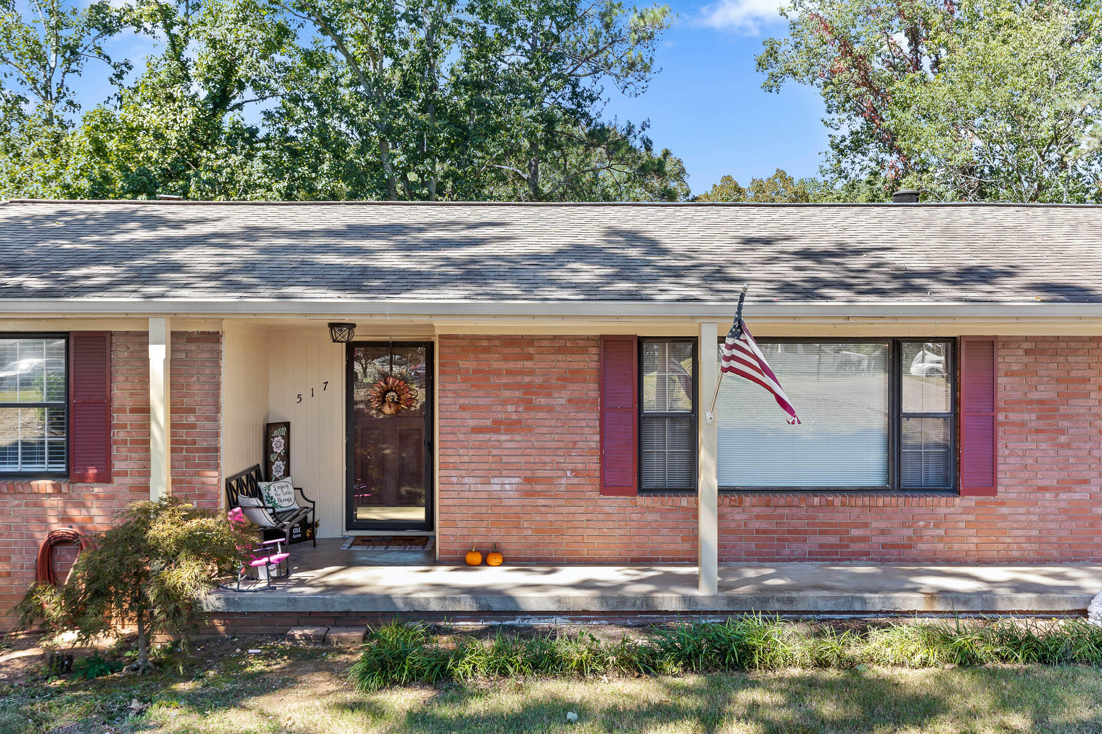 517 Leafwood Drive