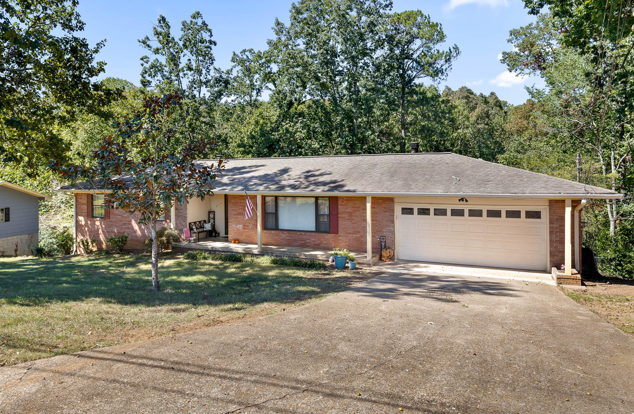 517 Leafwood Drive