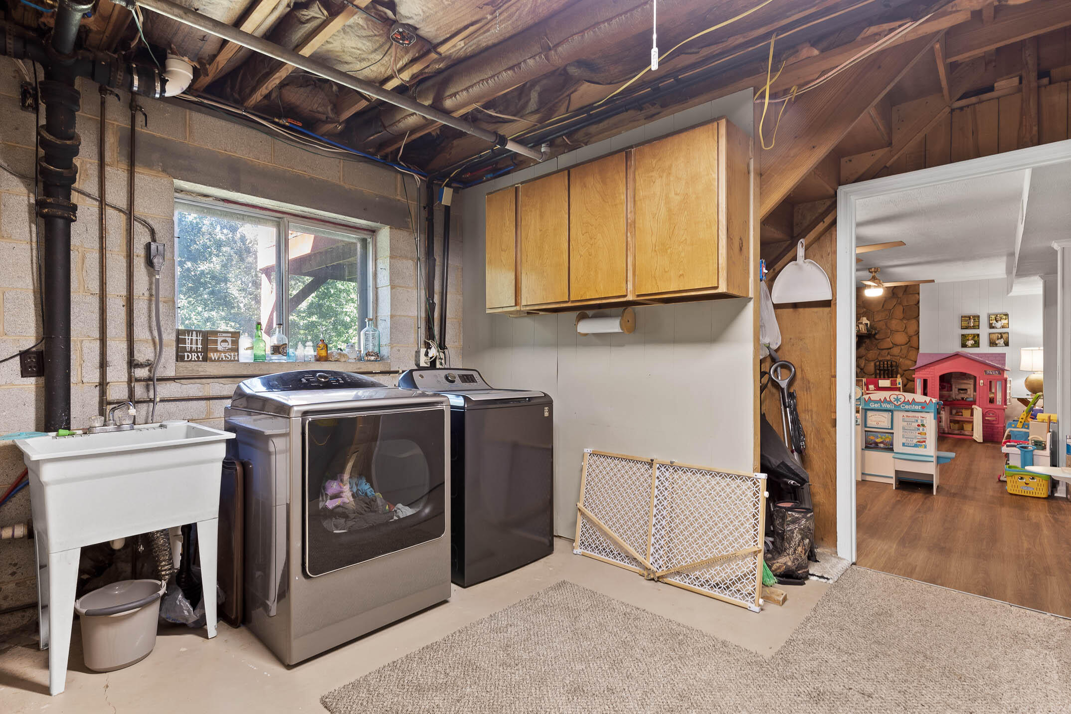 517 Leafwood Drive