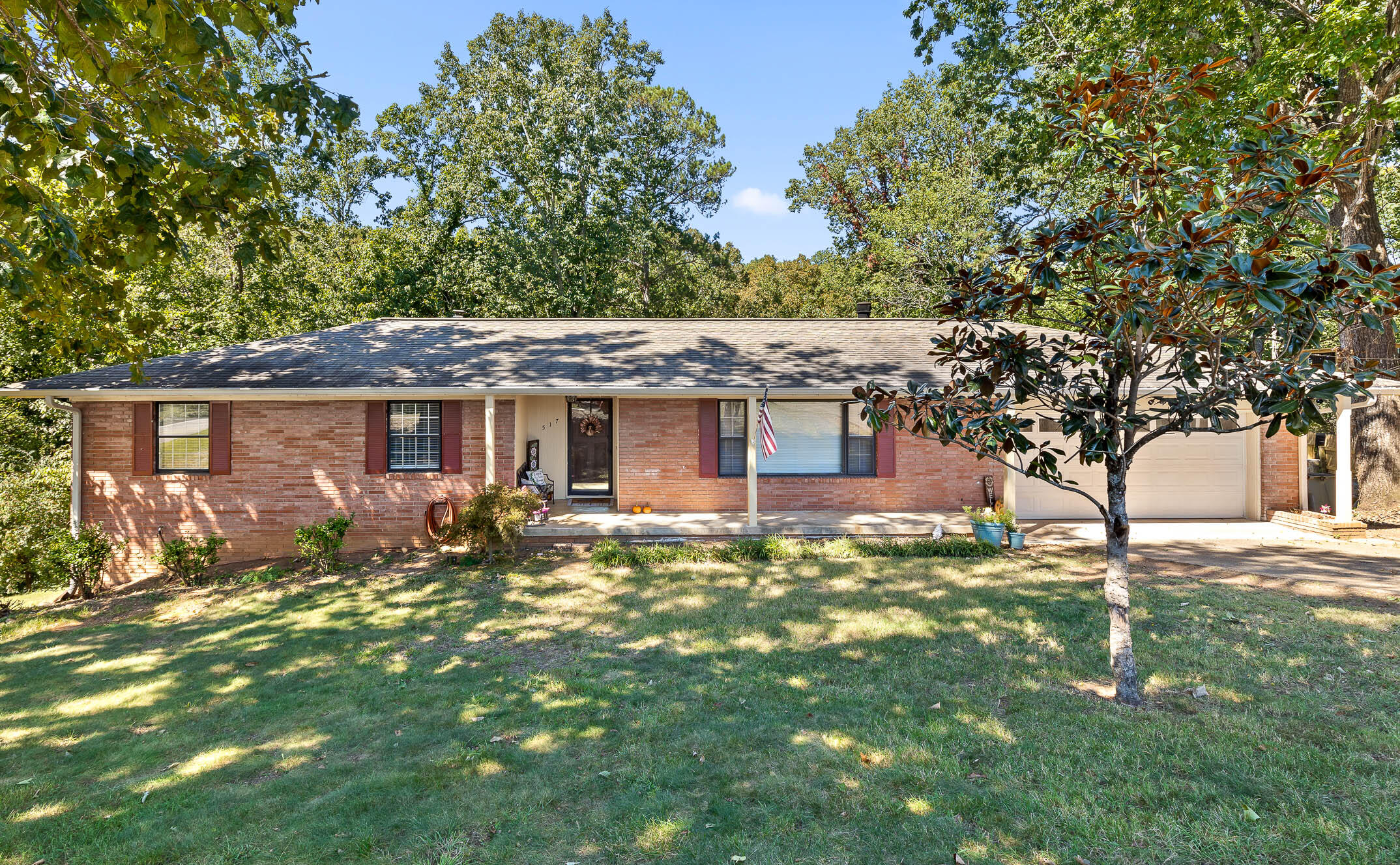 517 Leafwood Drive