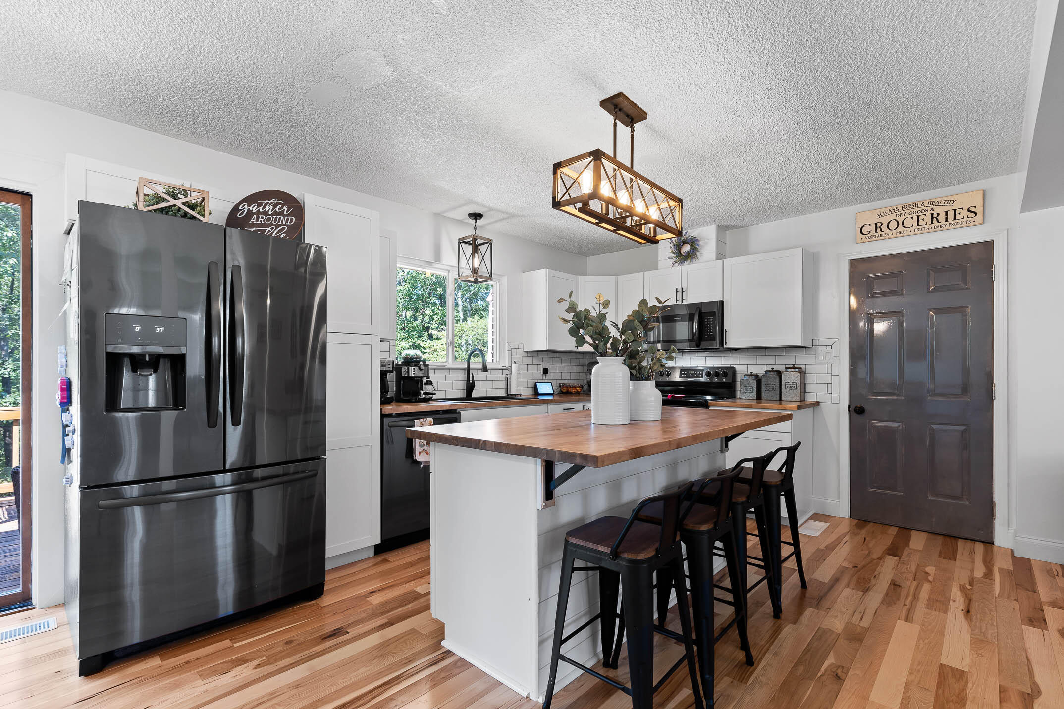 517 Leafwood Drive