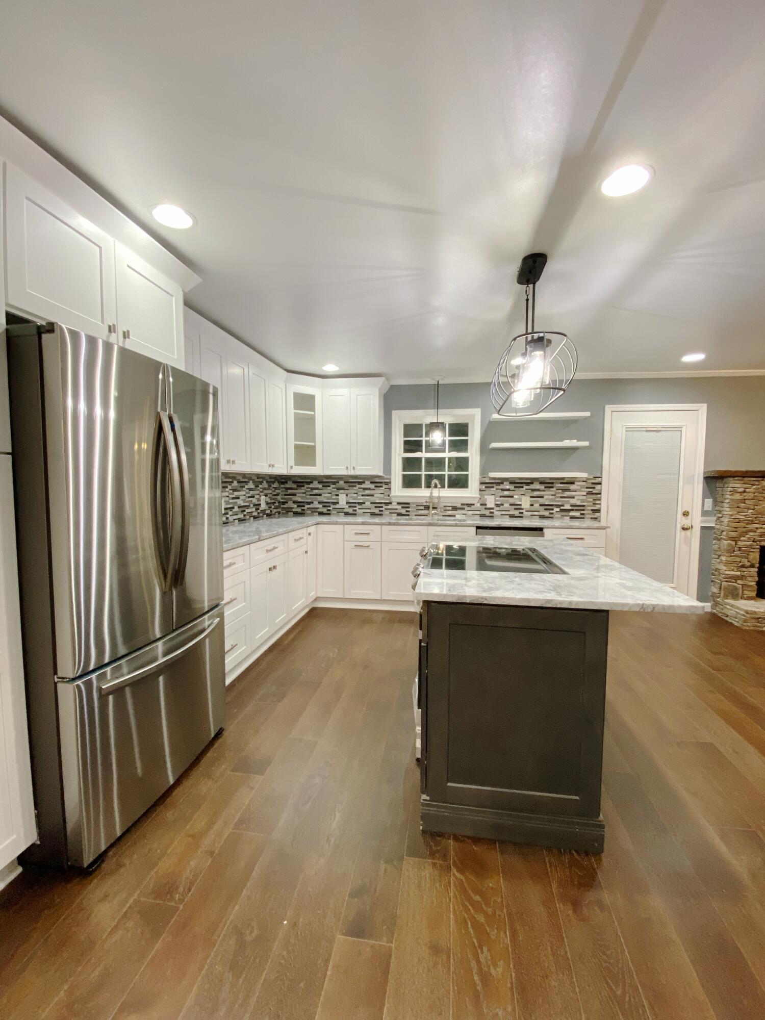 9502 Timberlog Drive