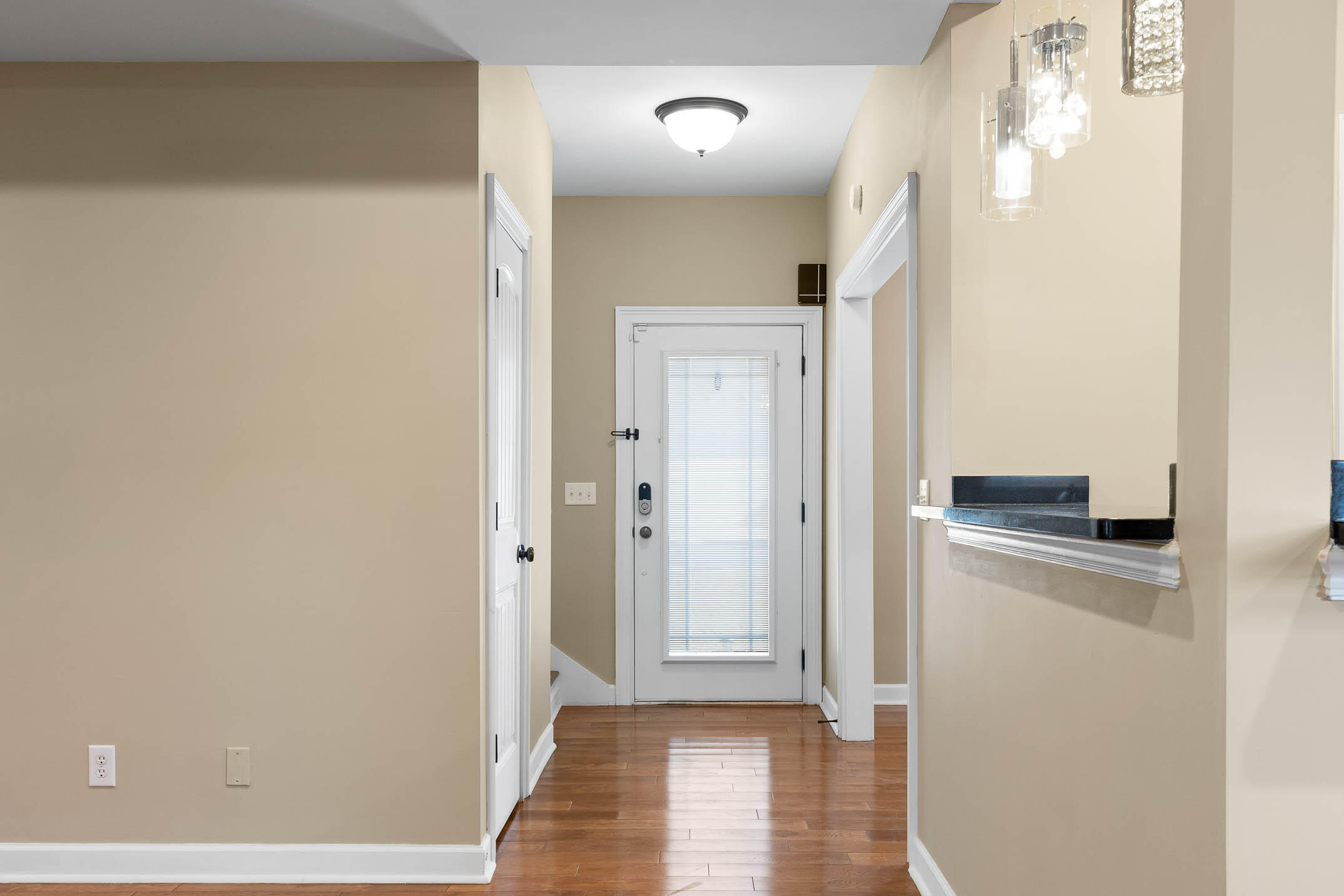 894 Windrush Loop