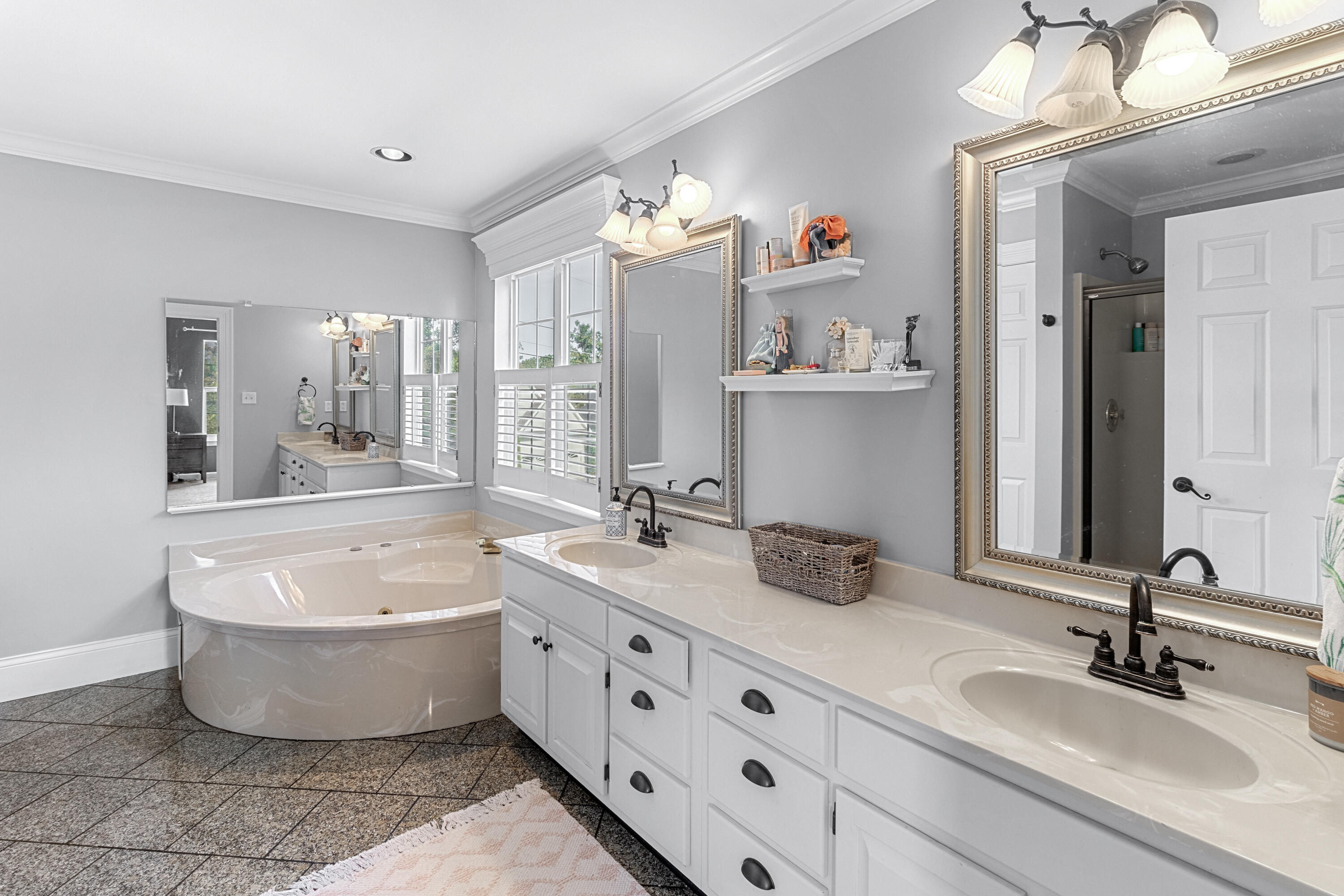 2320 Laurelton Creek Lane