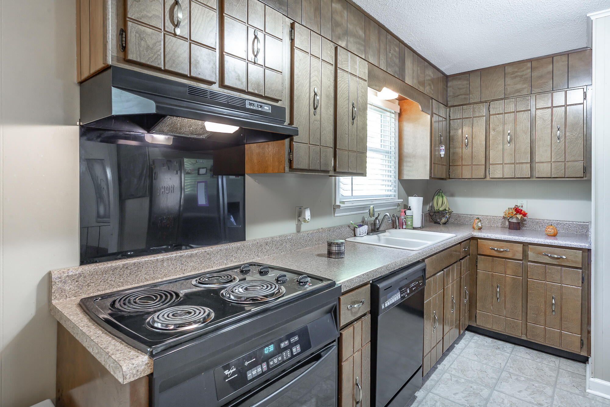 6427 Pythian Road