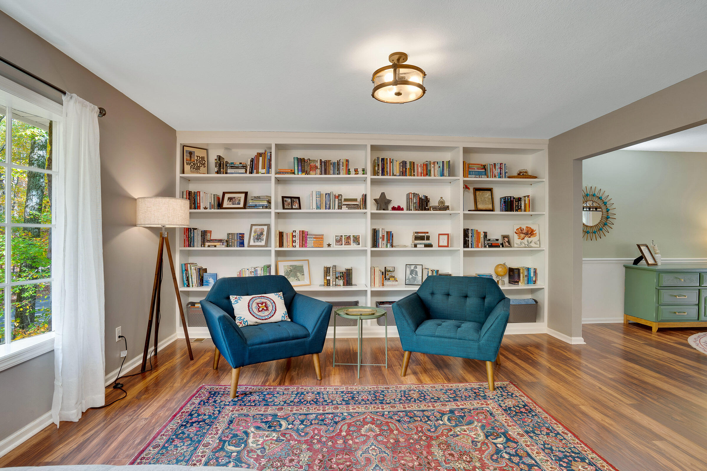 921 Dunsinane Road
