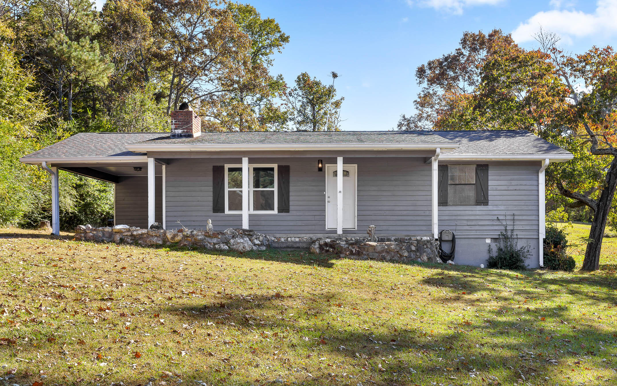 2649 S Dicks Creek Road, LaFayette