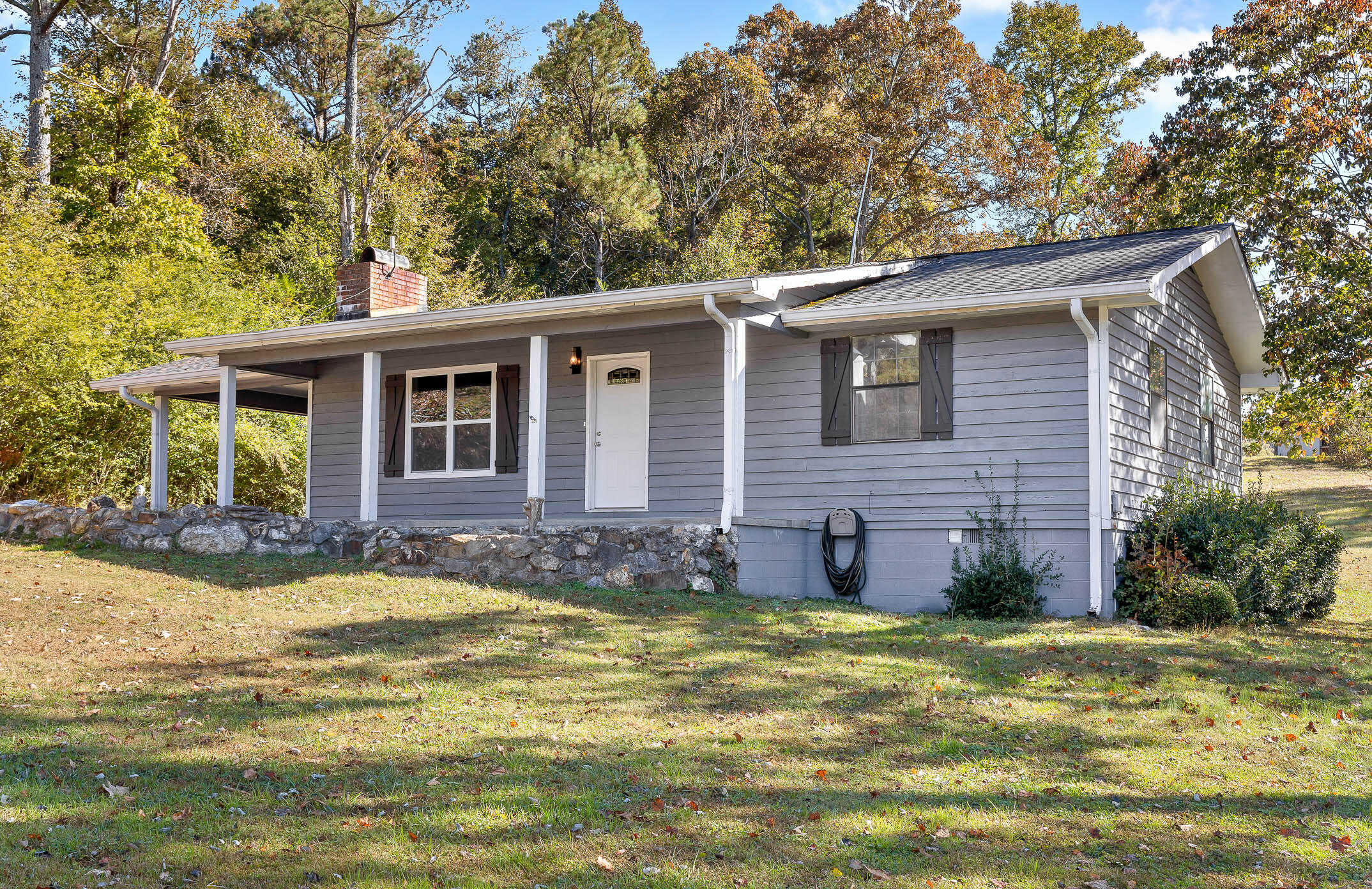 2649 S Dicks Creek Road, LaFayette