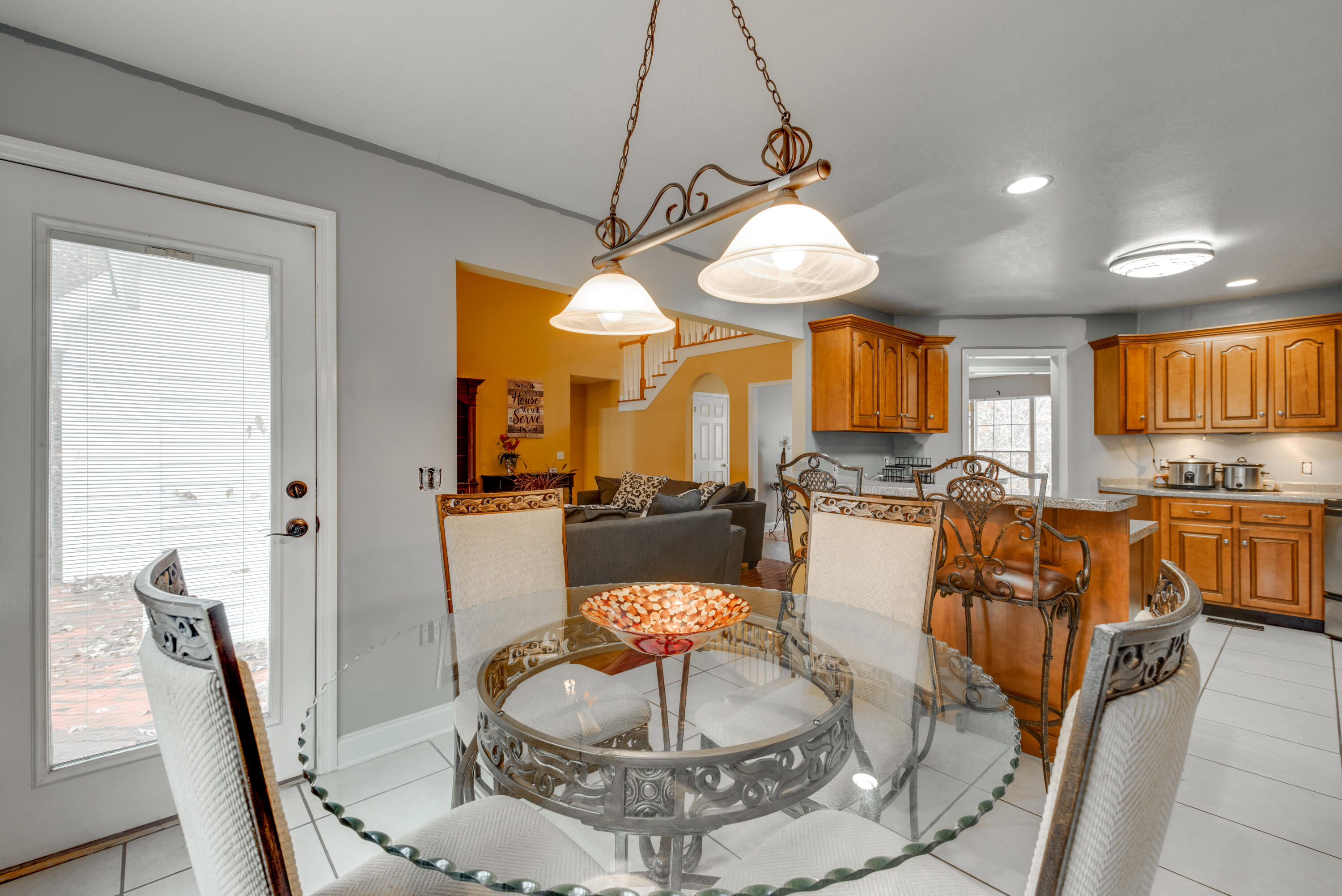 9886 Maude Lane