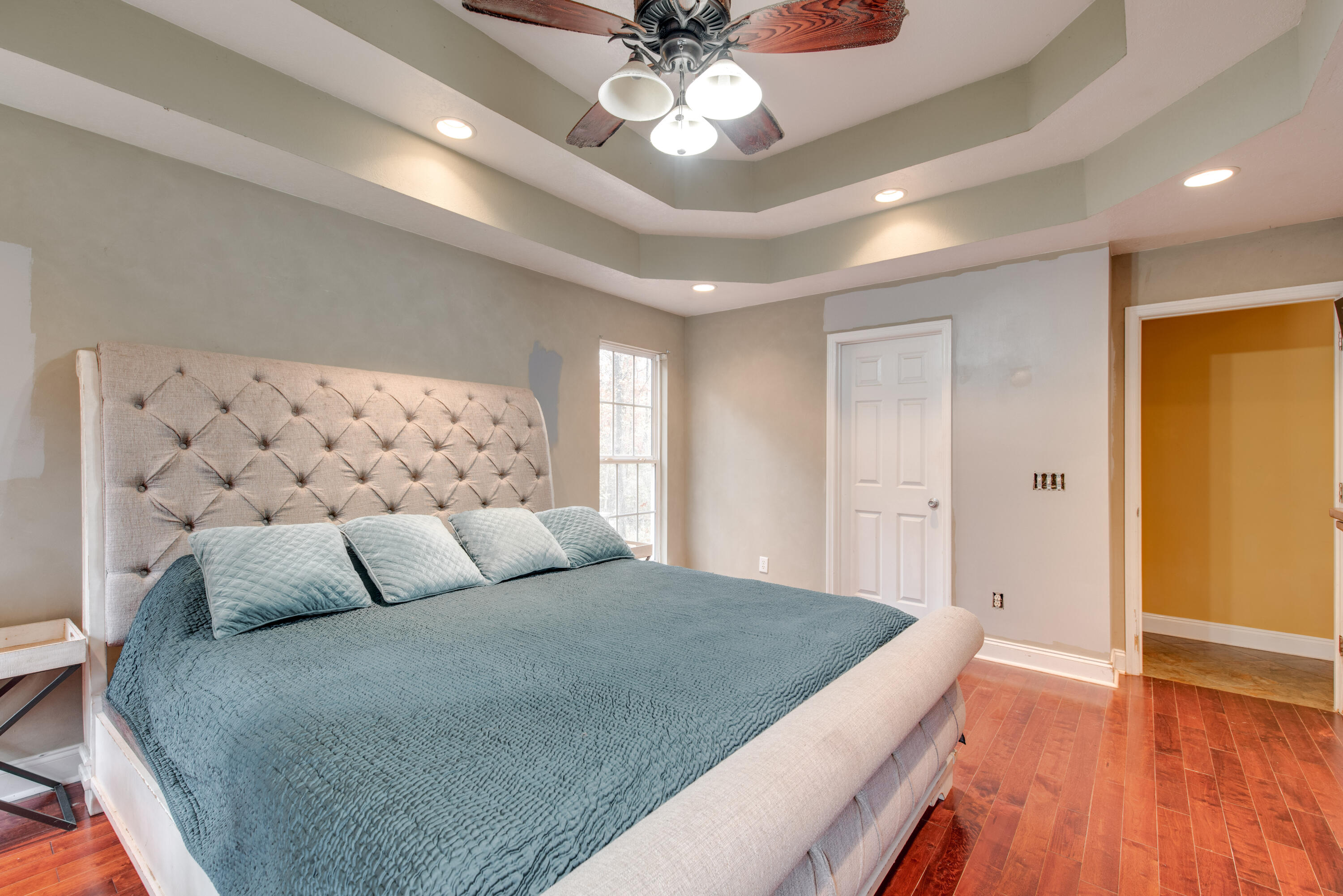 9886 Maude Lane