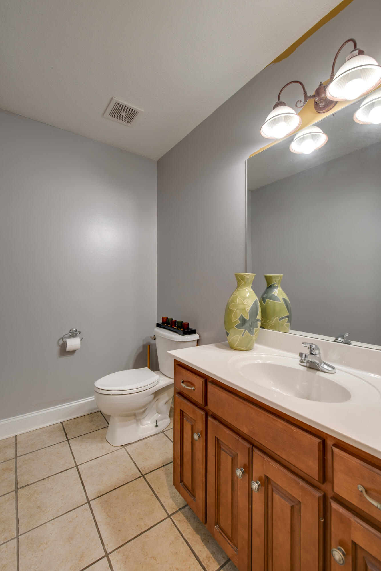 9886 Maude Lane