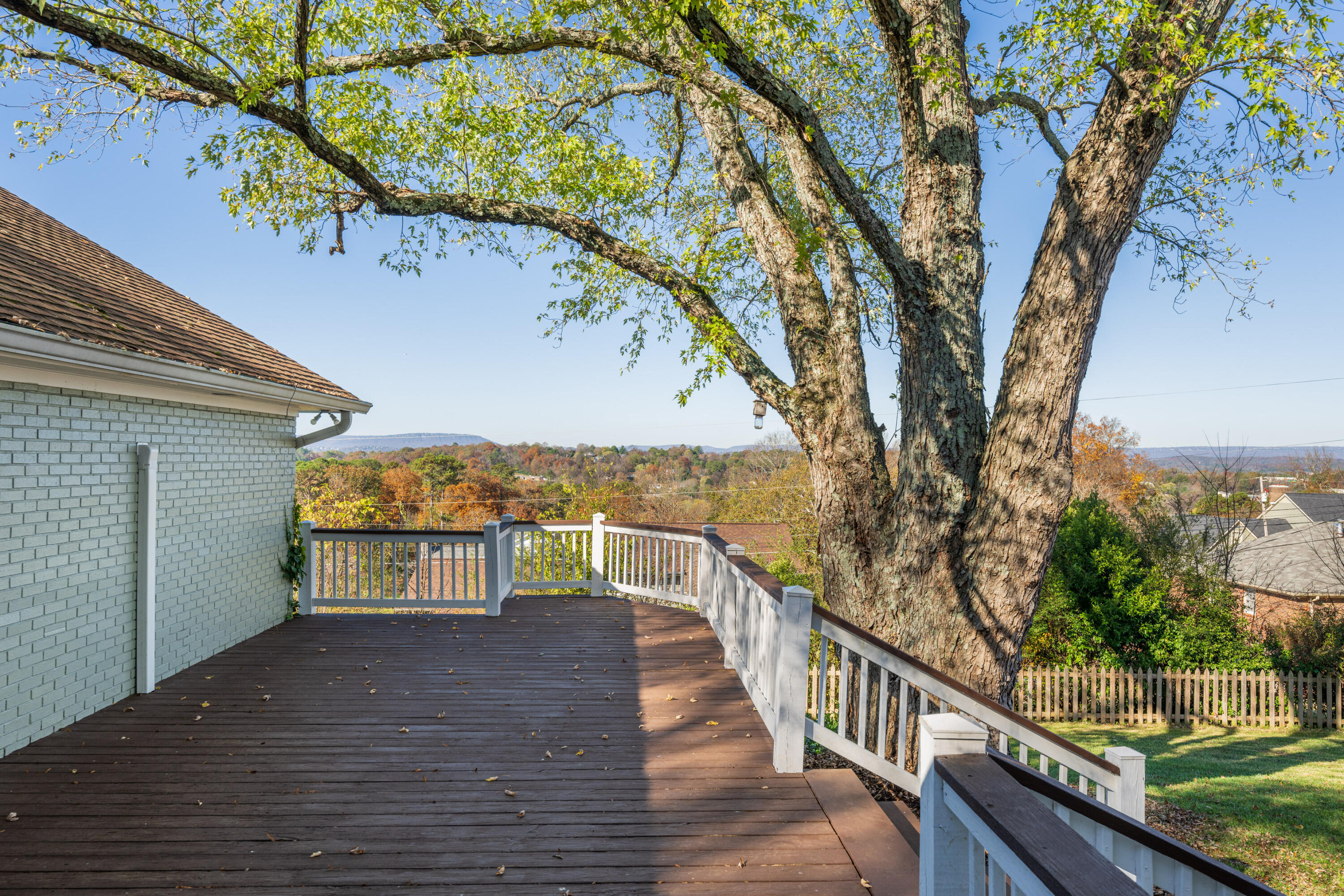 1503 Bunker Hill Drive