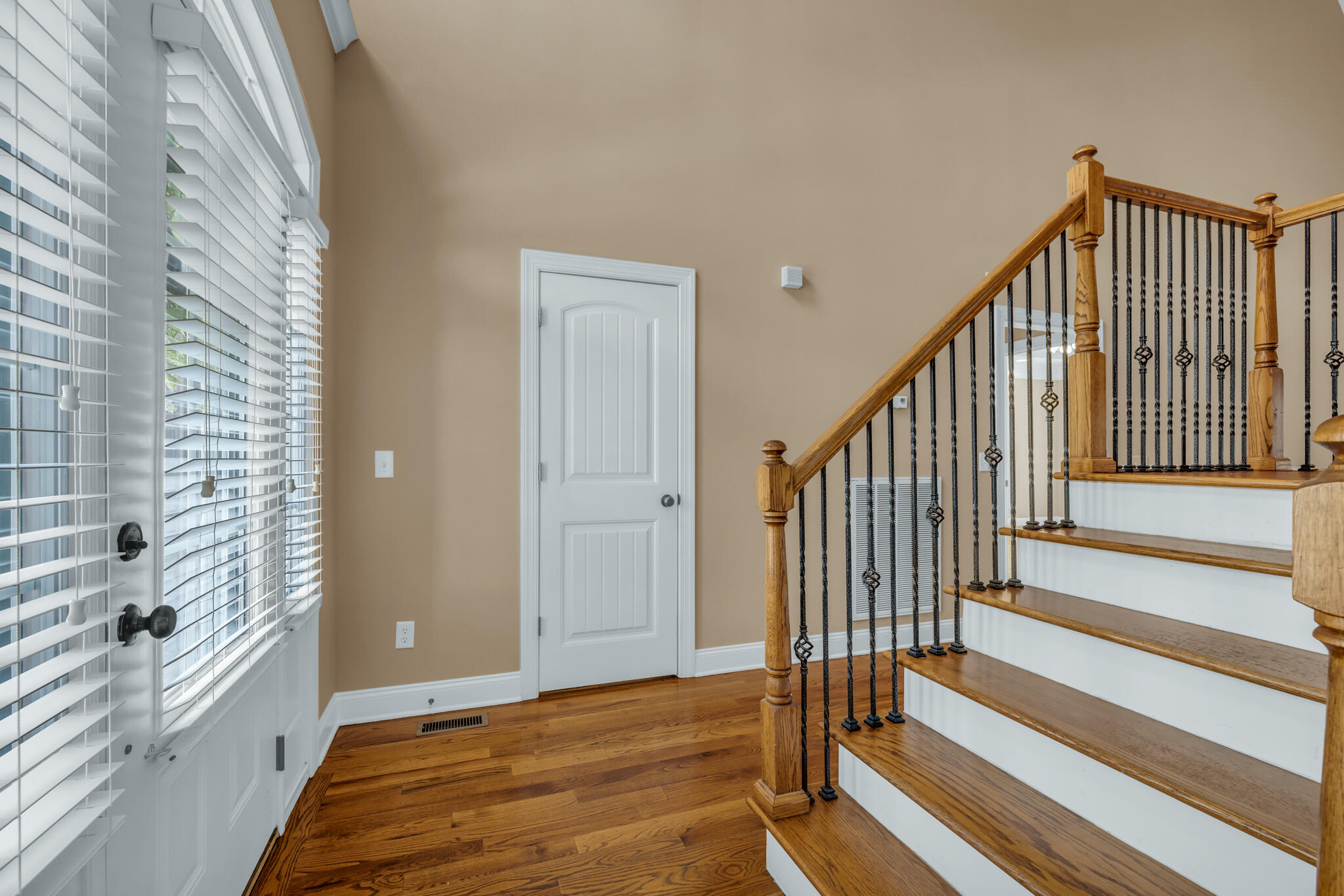 10027 Meadowstone Drive