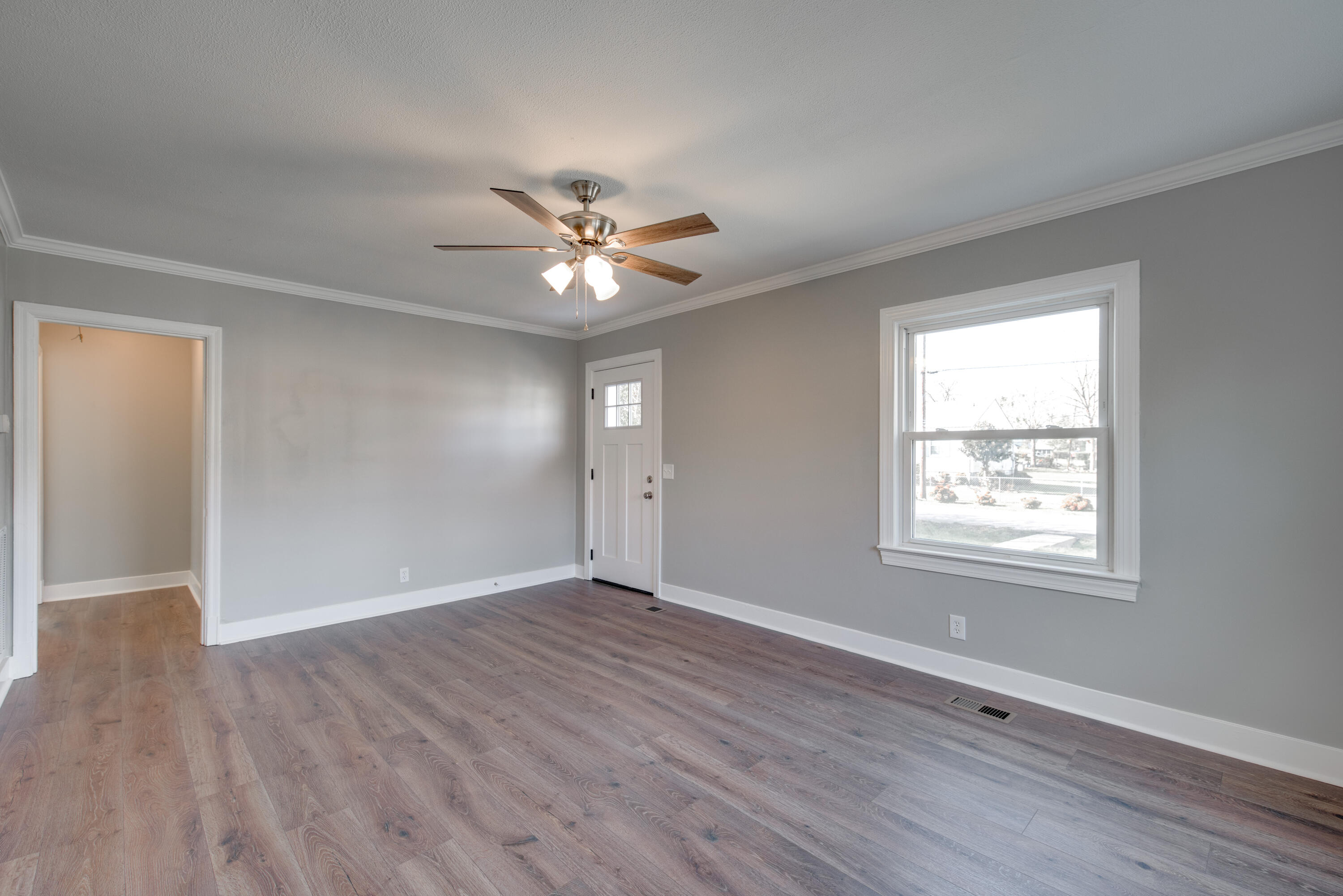 1400 Sunnyfield Lane
