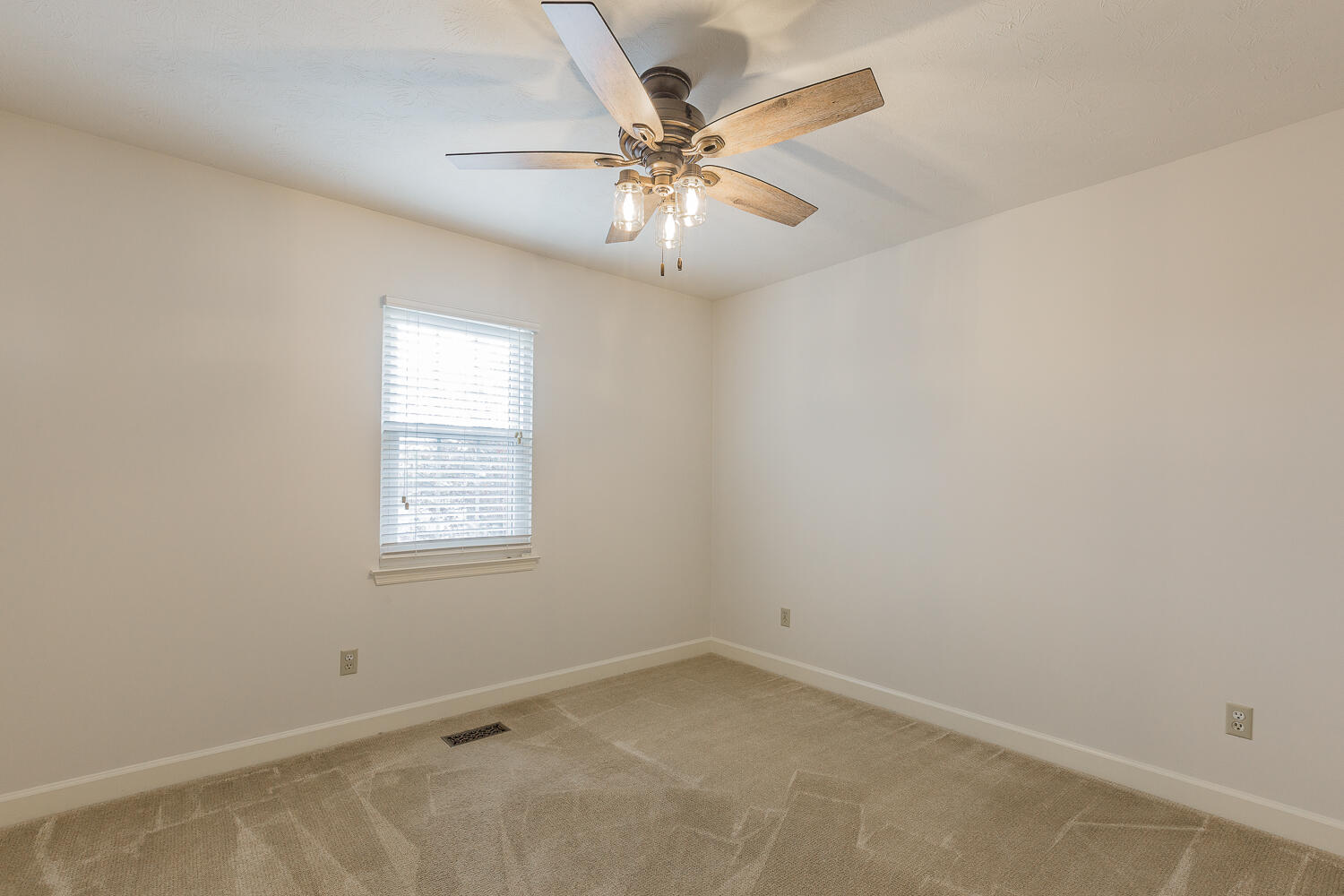 6117 Blue Ash Drive