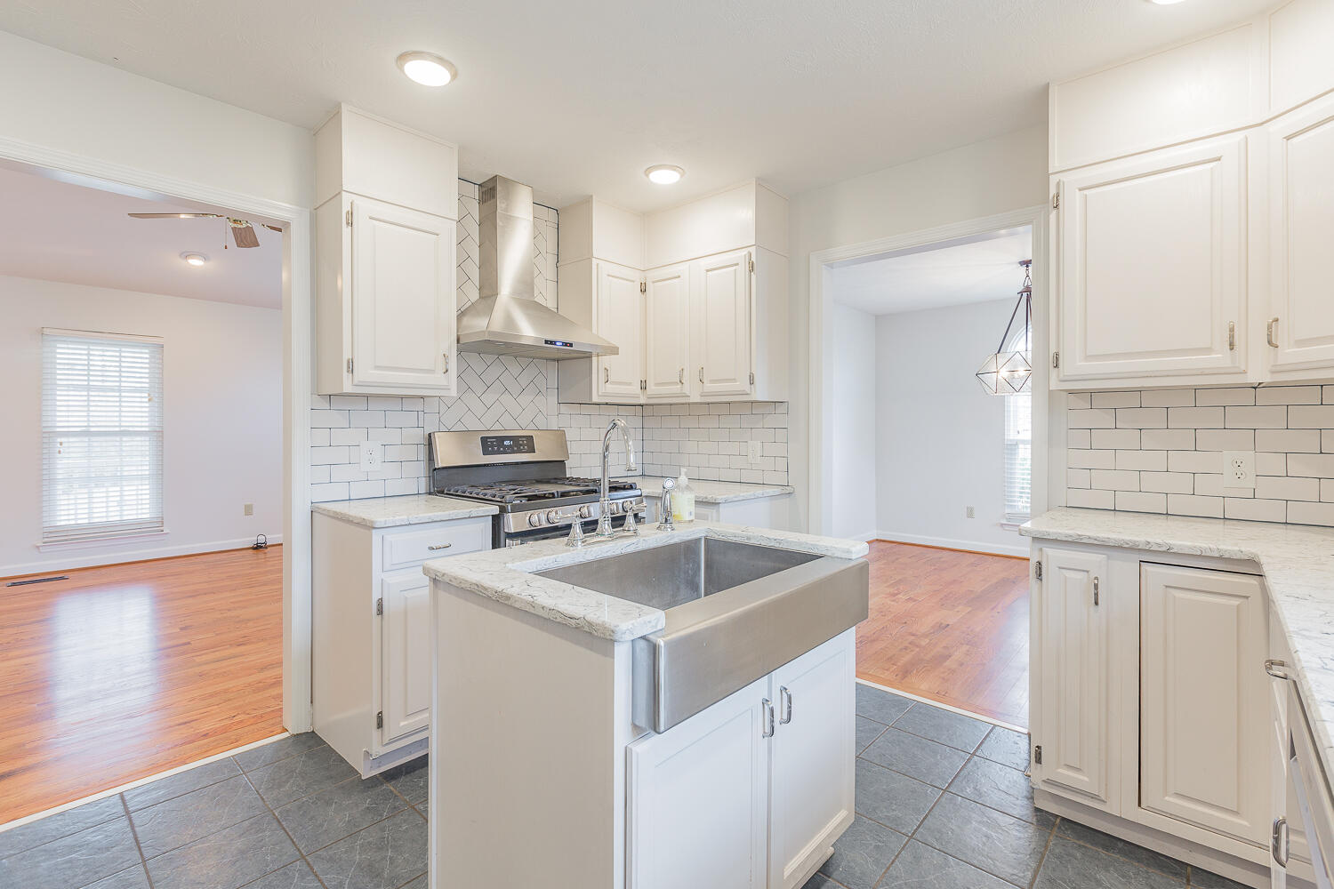 6117 Blue Ash Drive