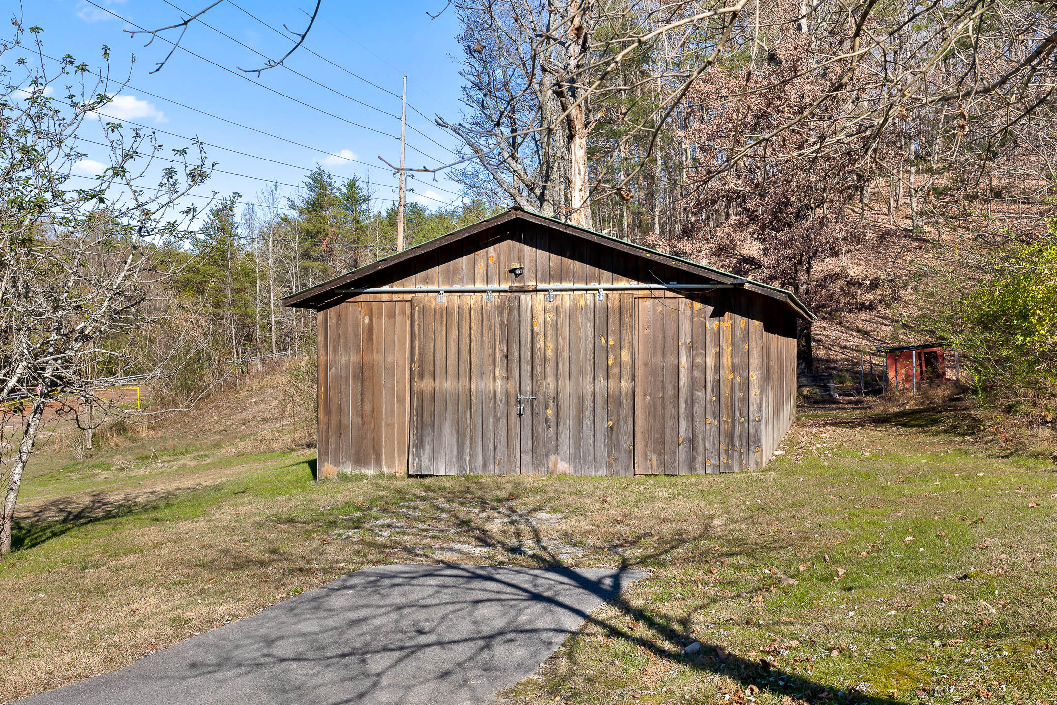 10464 Card Road