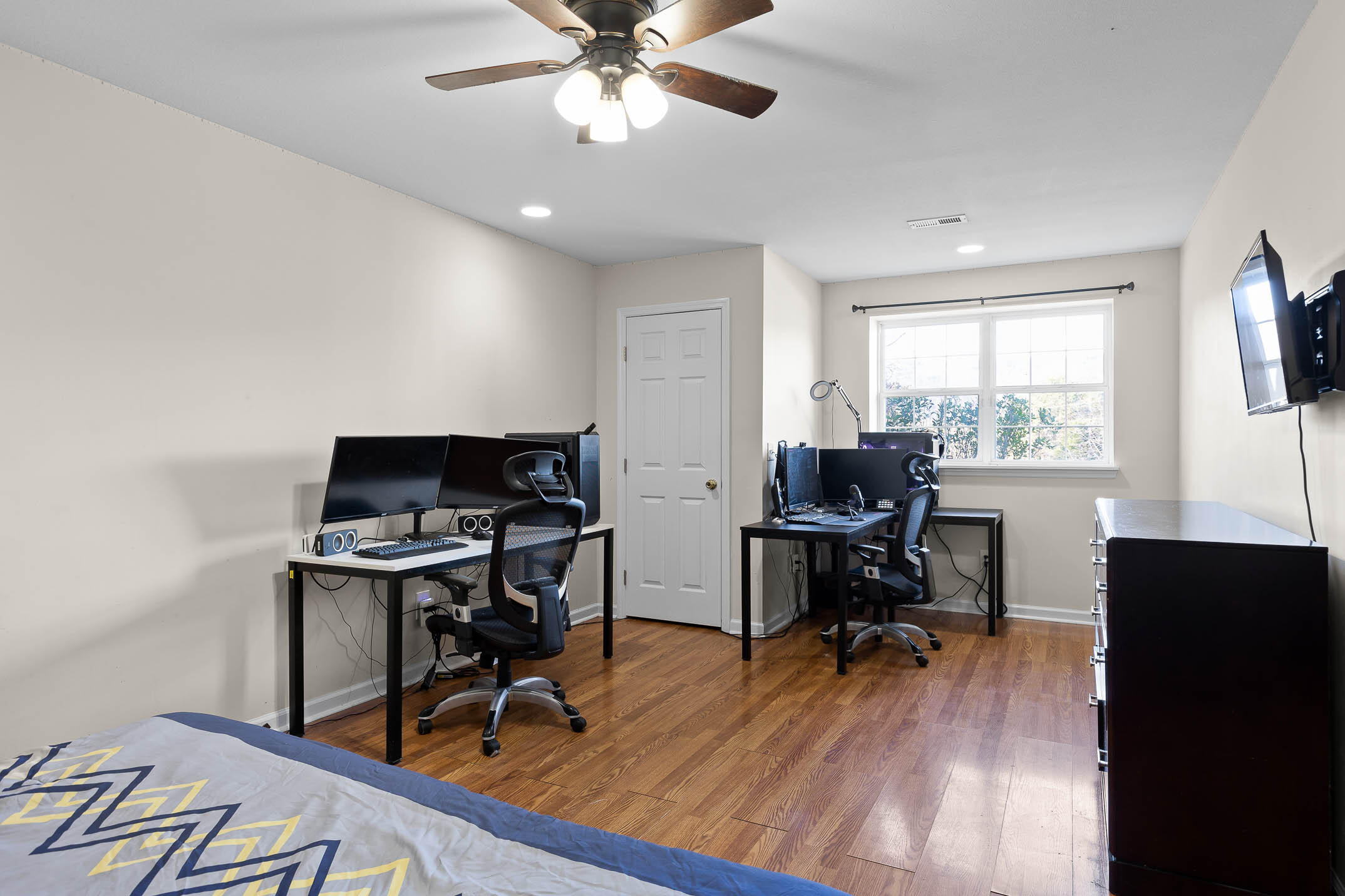 10464 Card Road