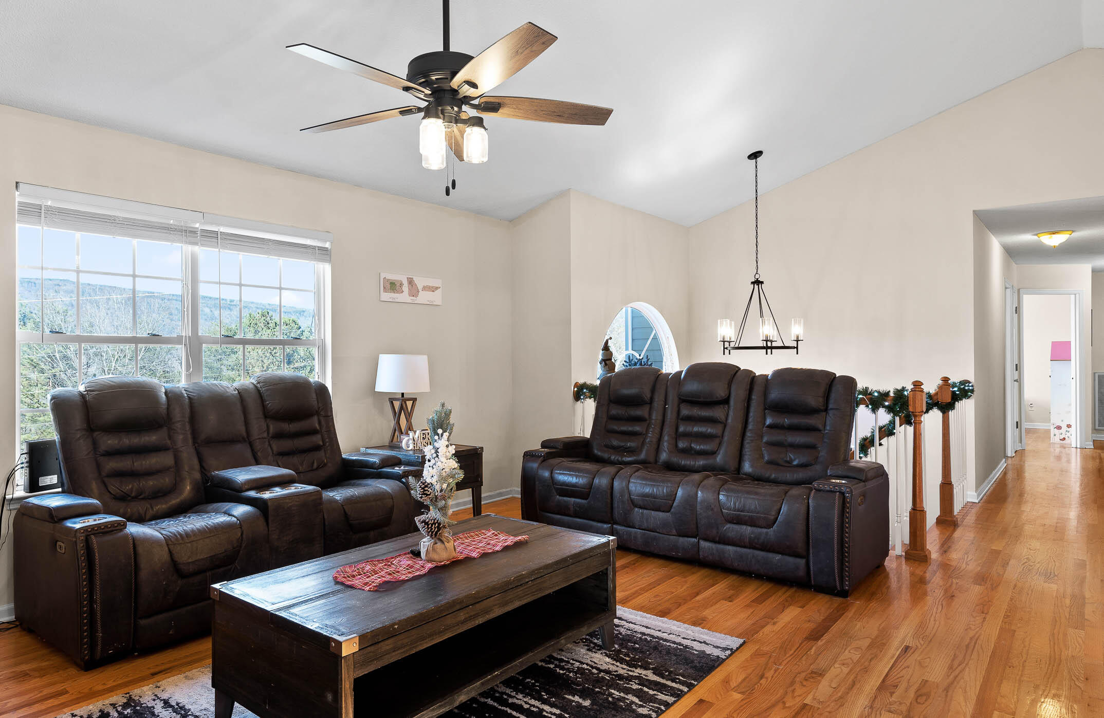 10464 Card Road