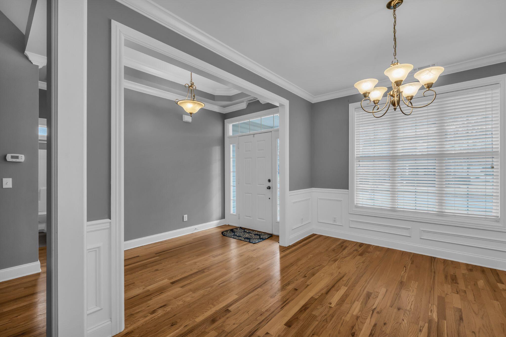 14 Hunting Ridge Circle