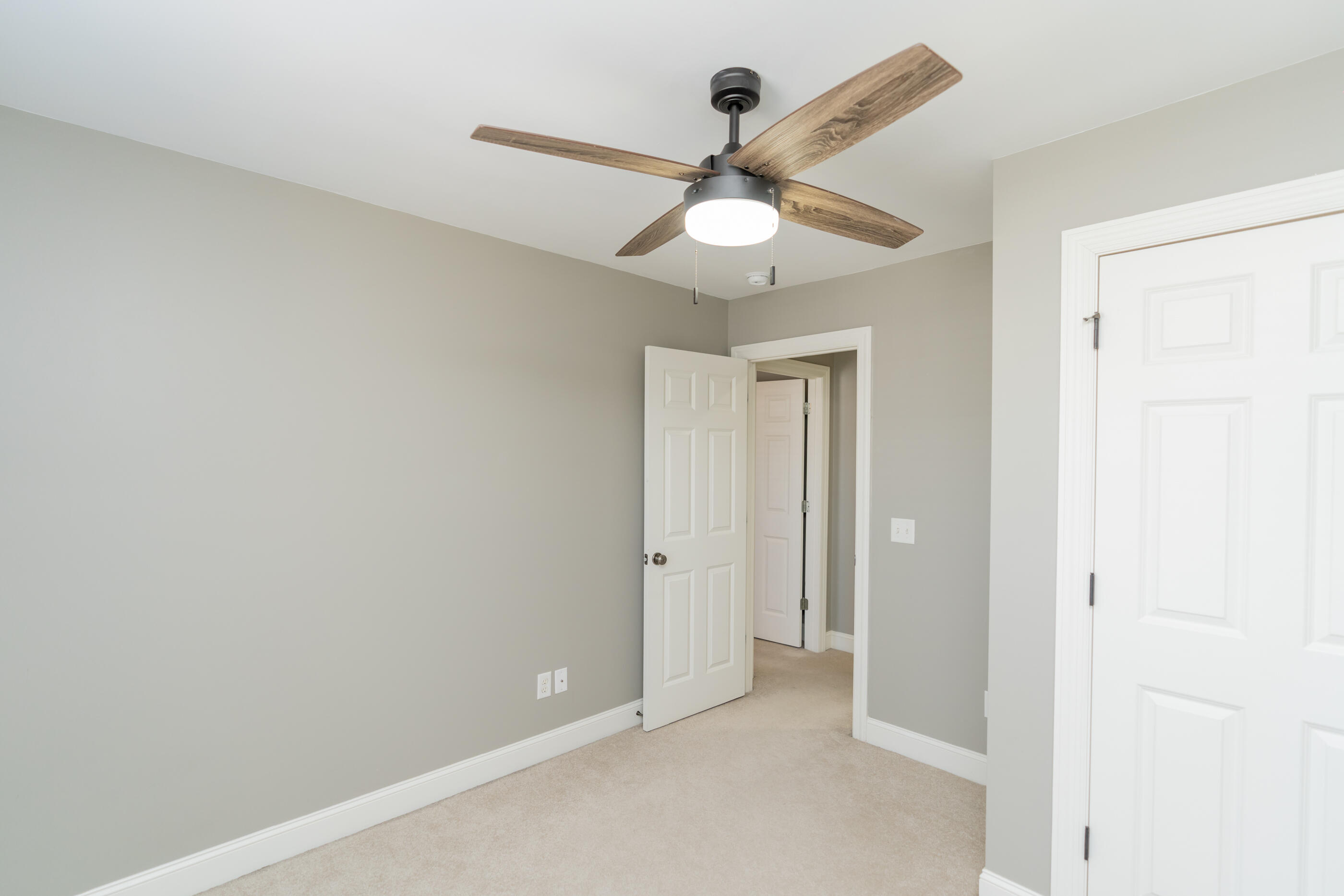 1084 Meeting Place