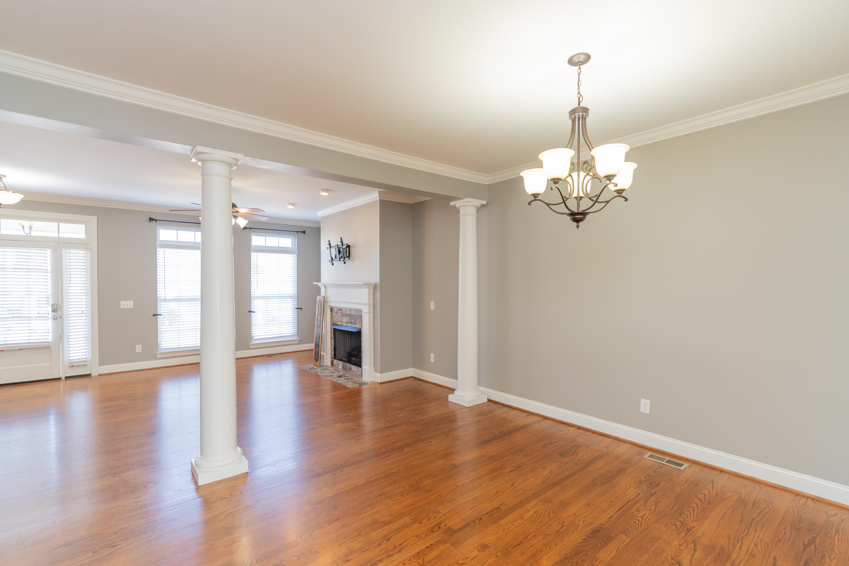 1084 Meeting Place