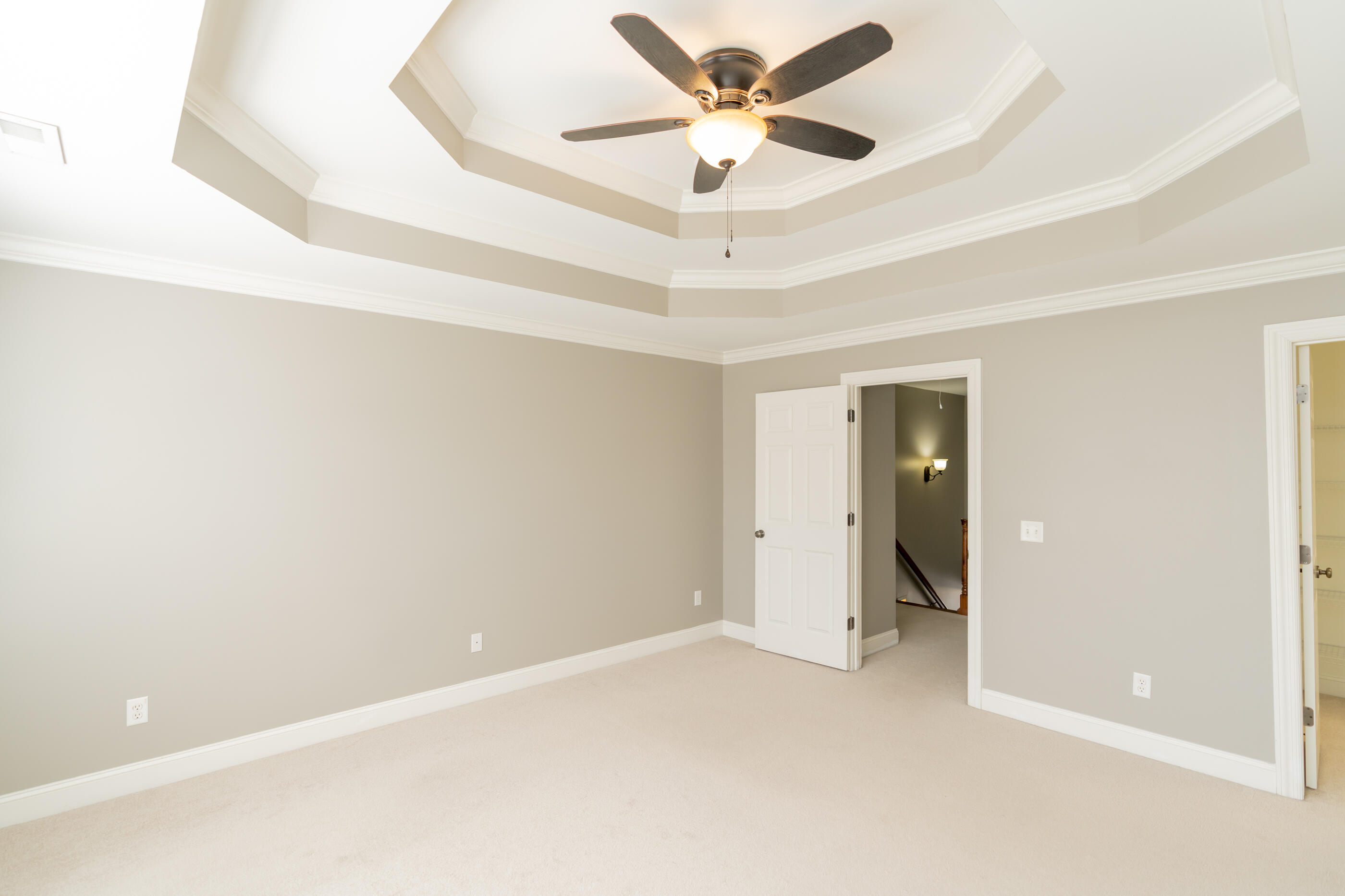 1084 Meeting Place