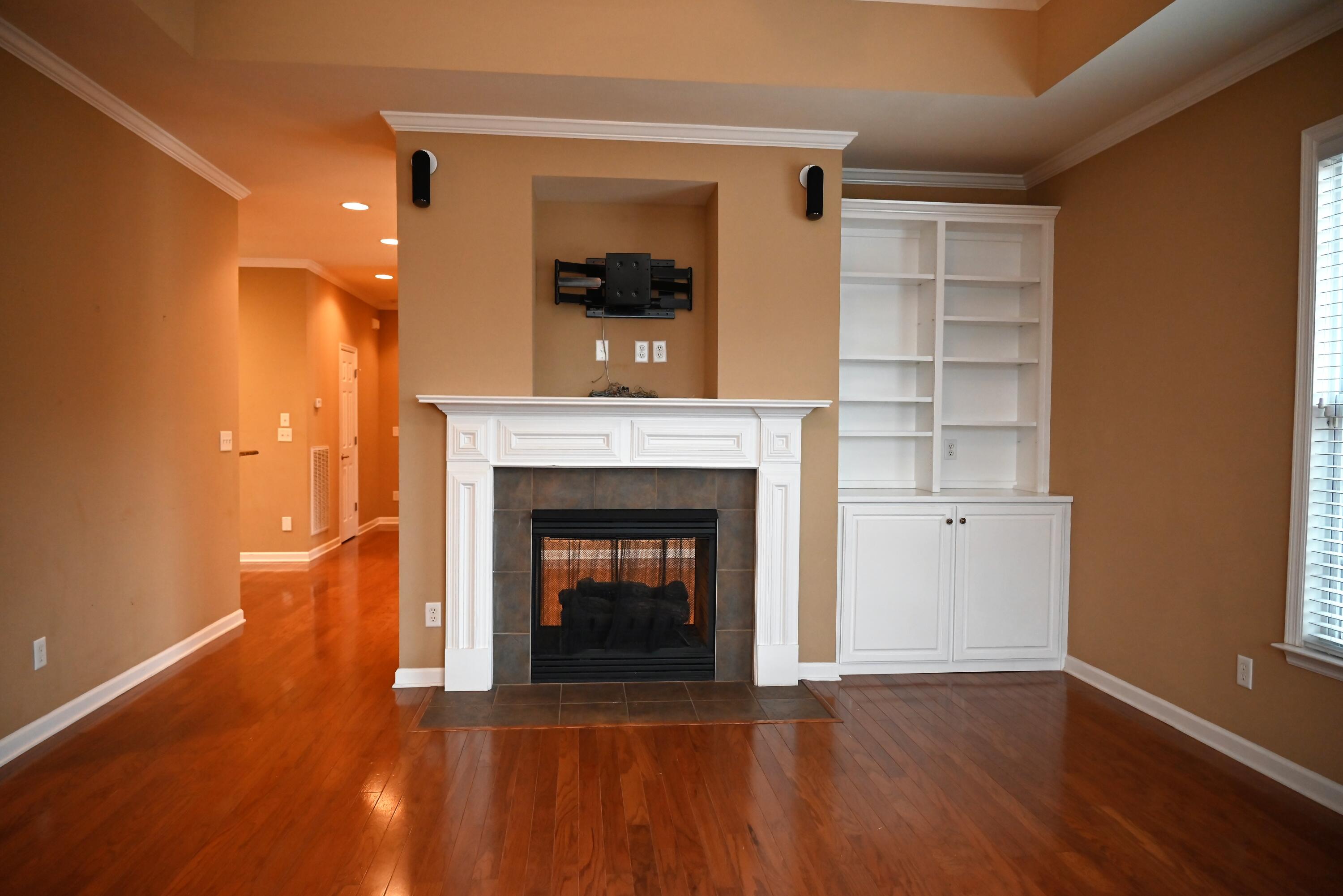 1056 Callaway Court