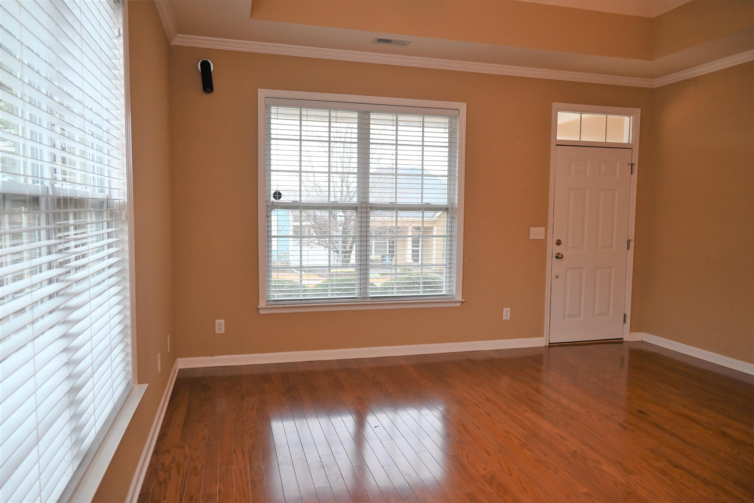 1056 Callaway Court